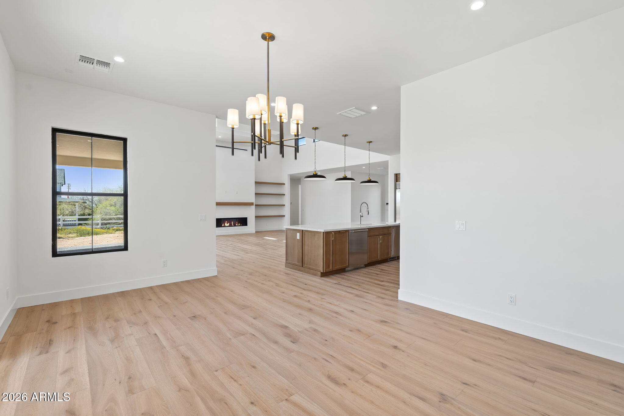 6615 E DOVE VALLEY Road