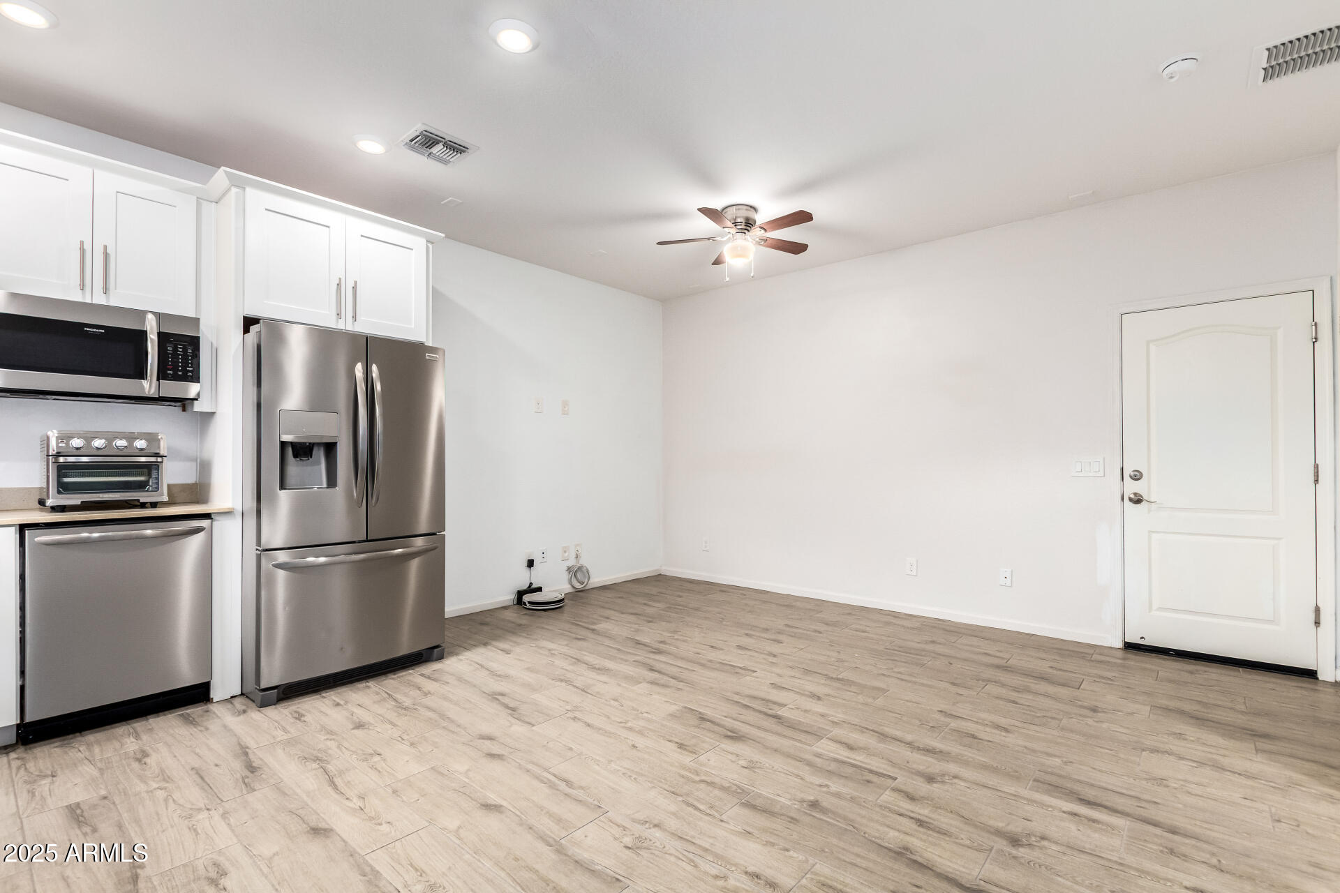 11702 E MASSAI Point