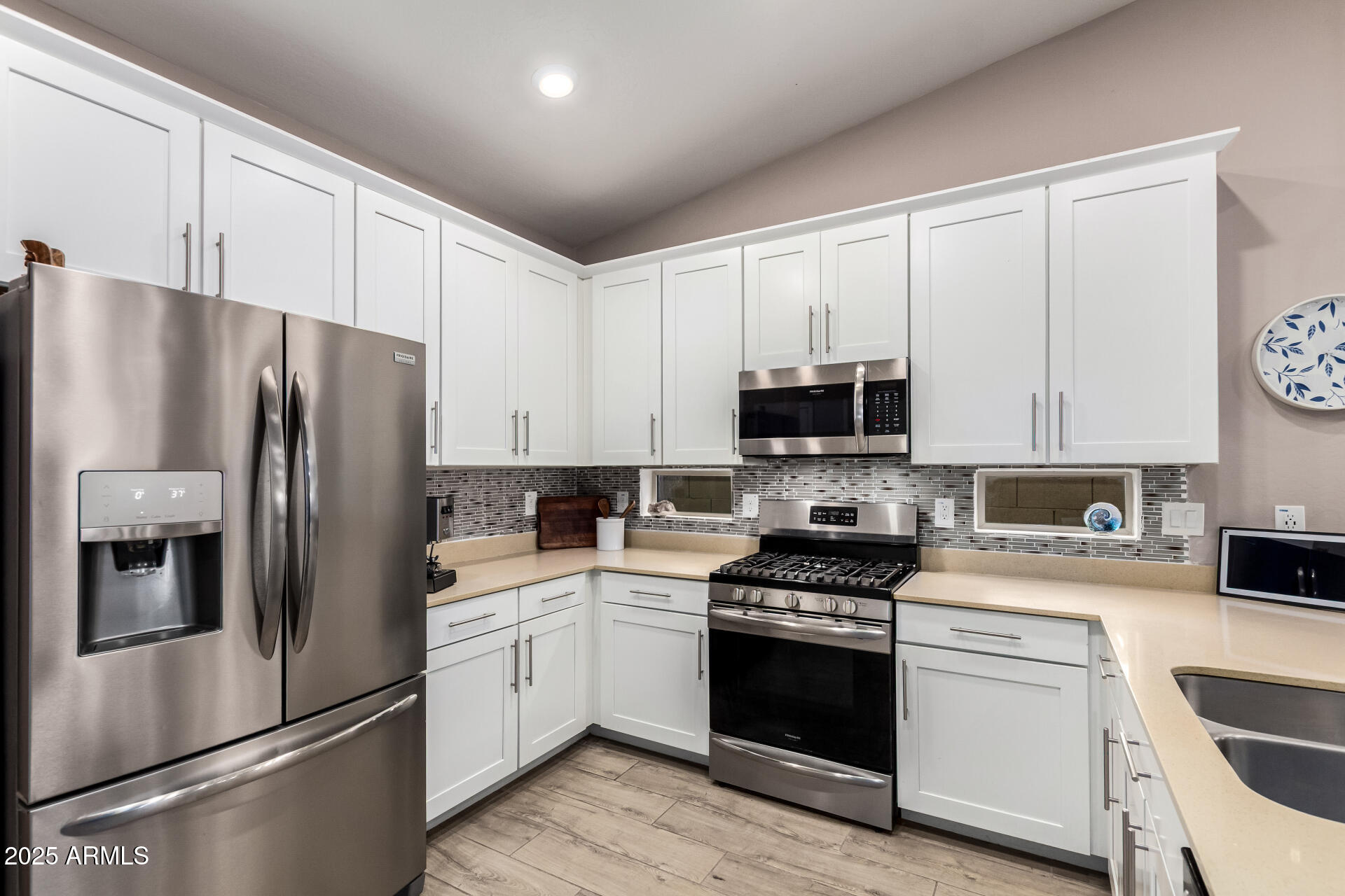 11702 E MASSAI Point