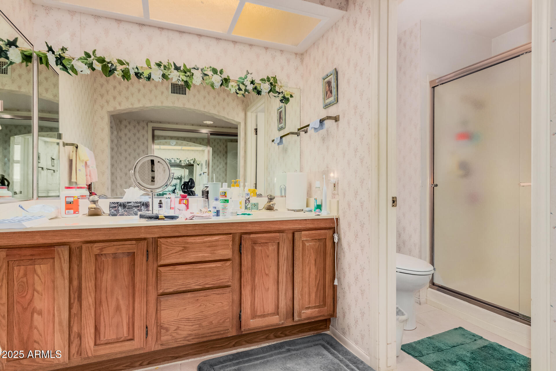 14426 W WHITE ROCK Drive