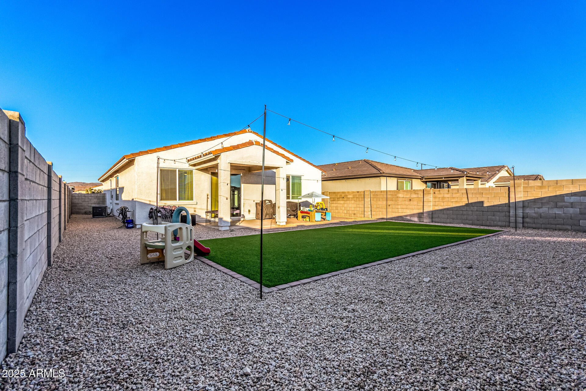 24591 W MOHAVE Street