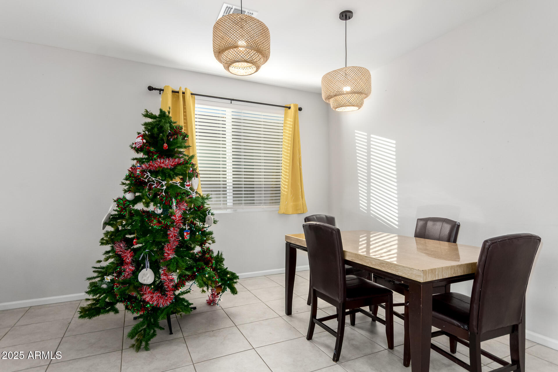 24591 W MOHAVE Street