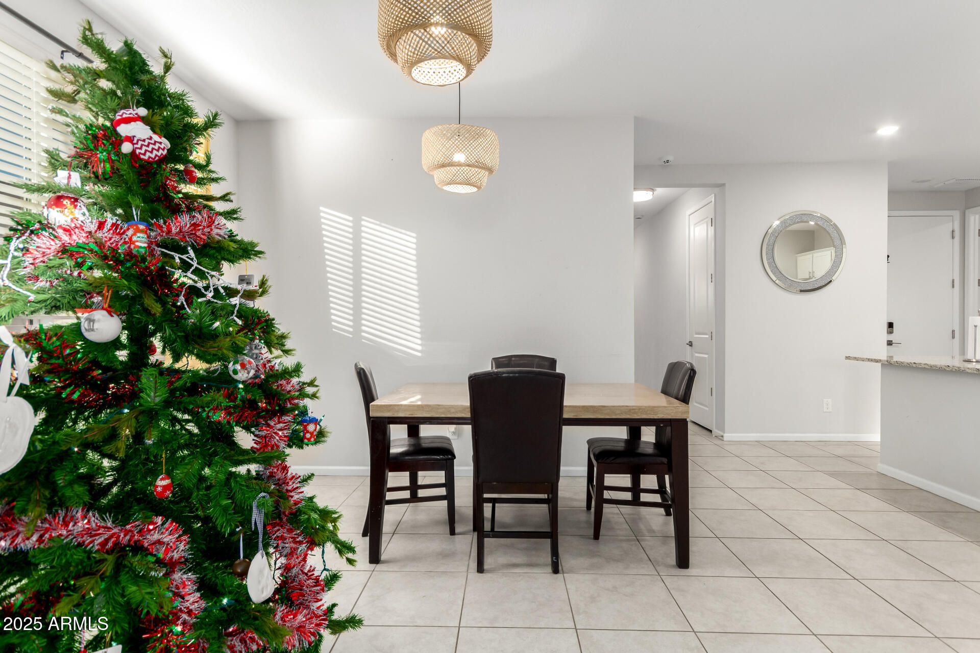 24591 W MOHAVE Street