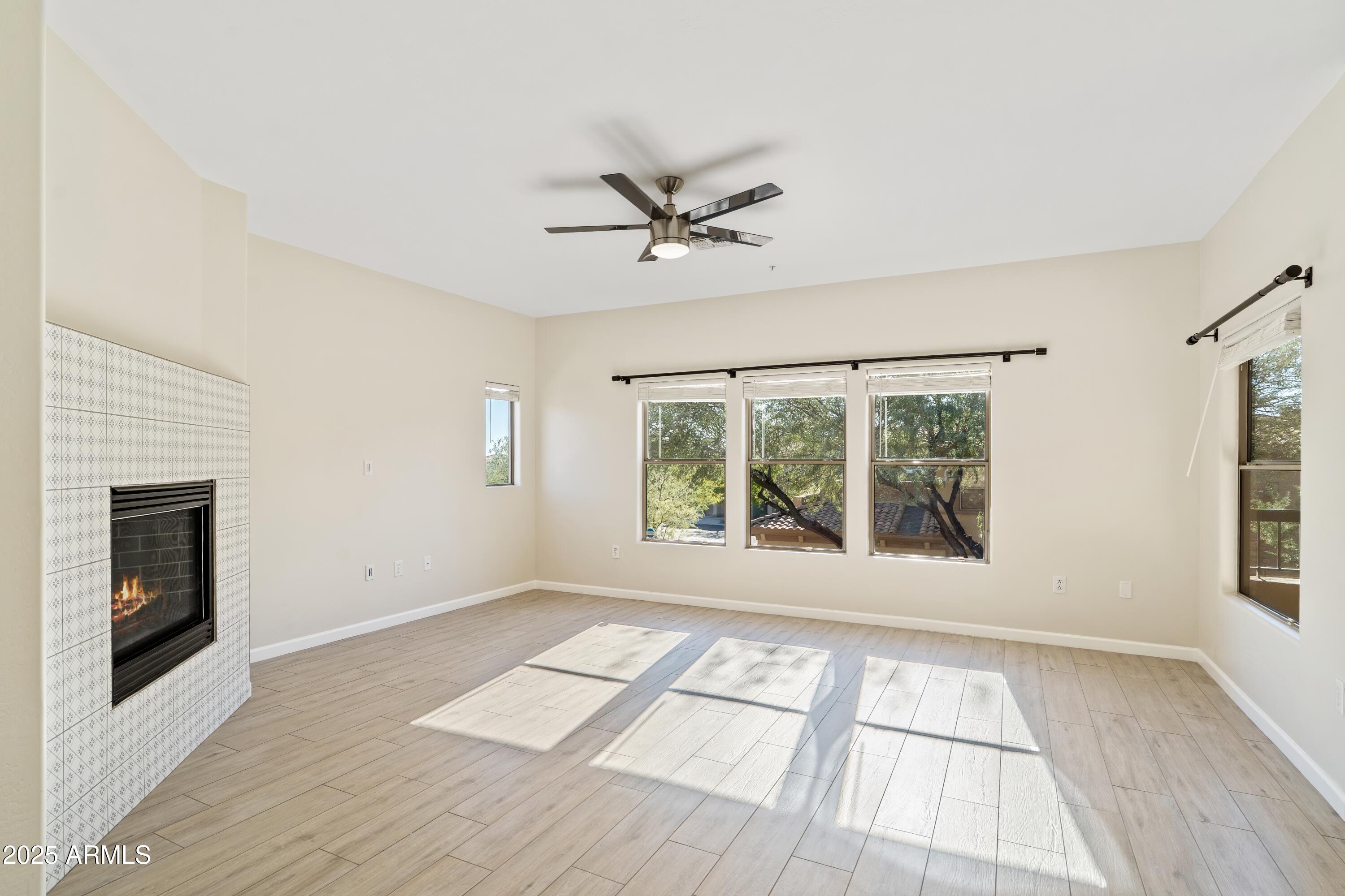 19700 N 76TH Street 2105