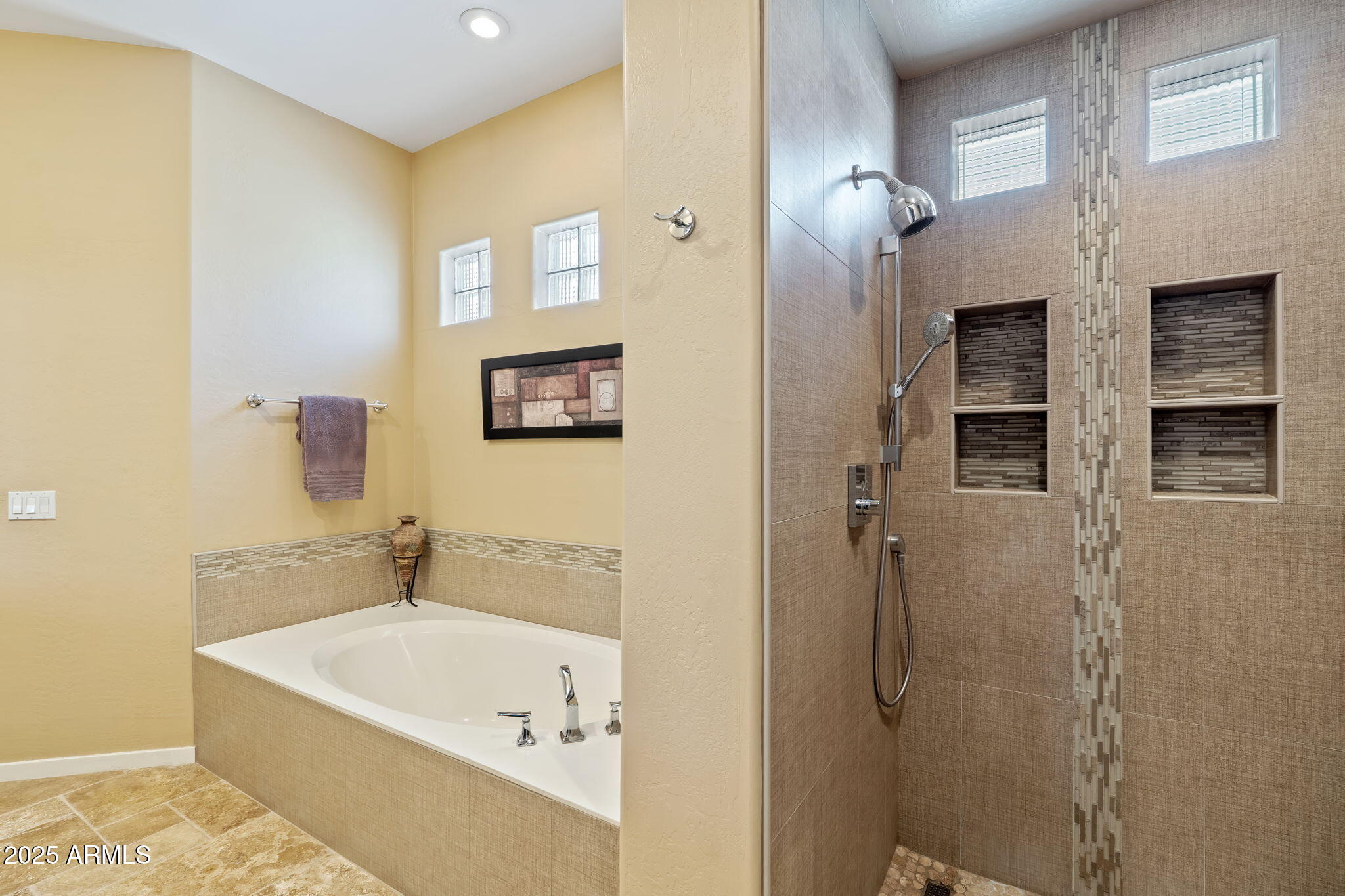 7699 E FLEDGLING Drive