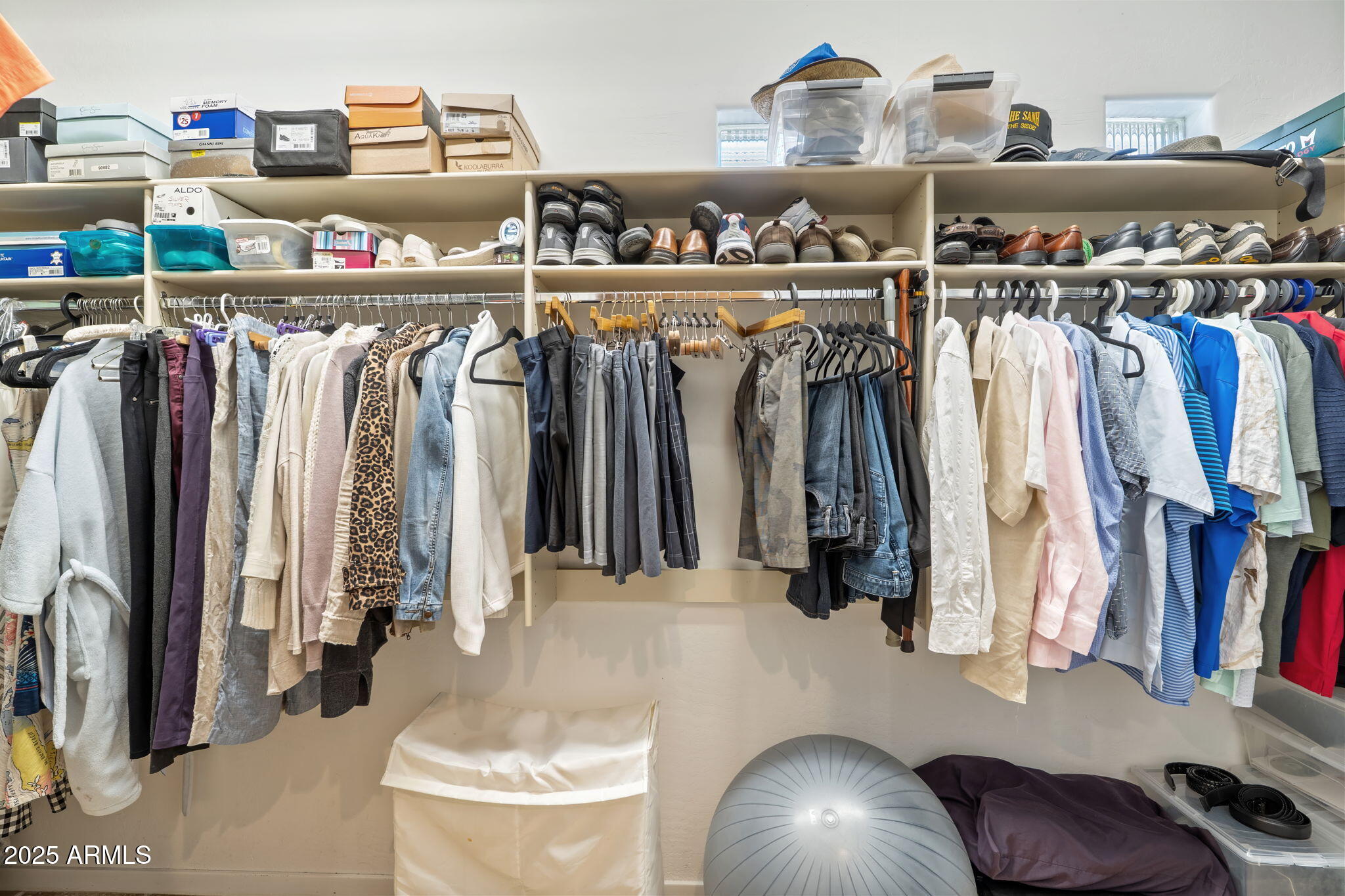 7699 E FLEDGLING Drive