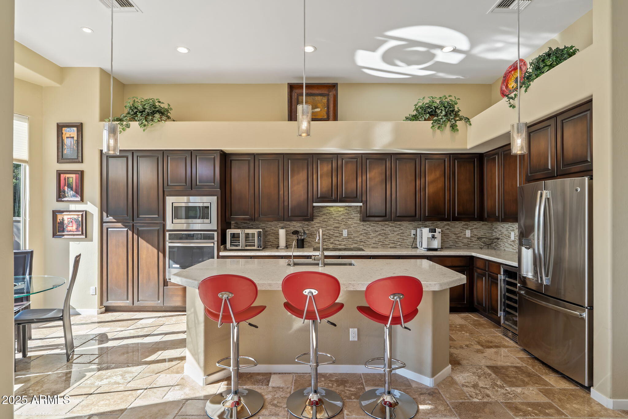 7699 E FLEDGLING Drive