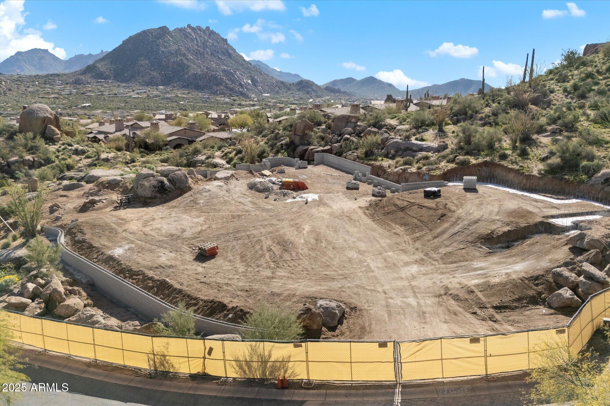 10671 E HEDGEHOG Place 5A