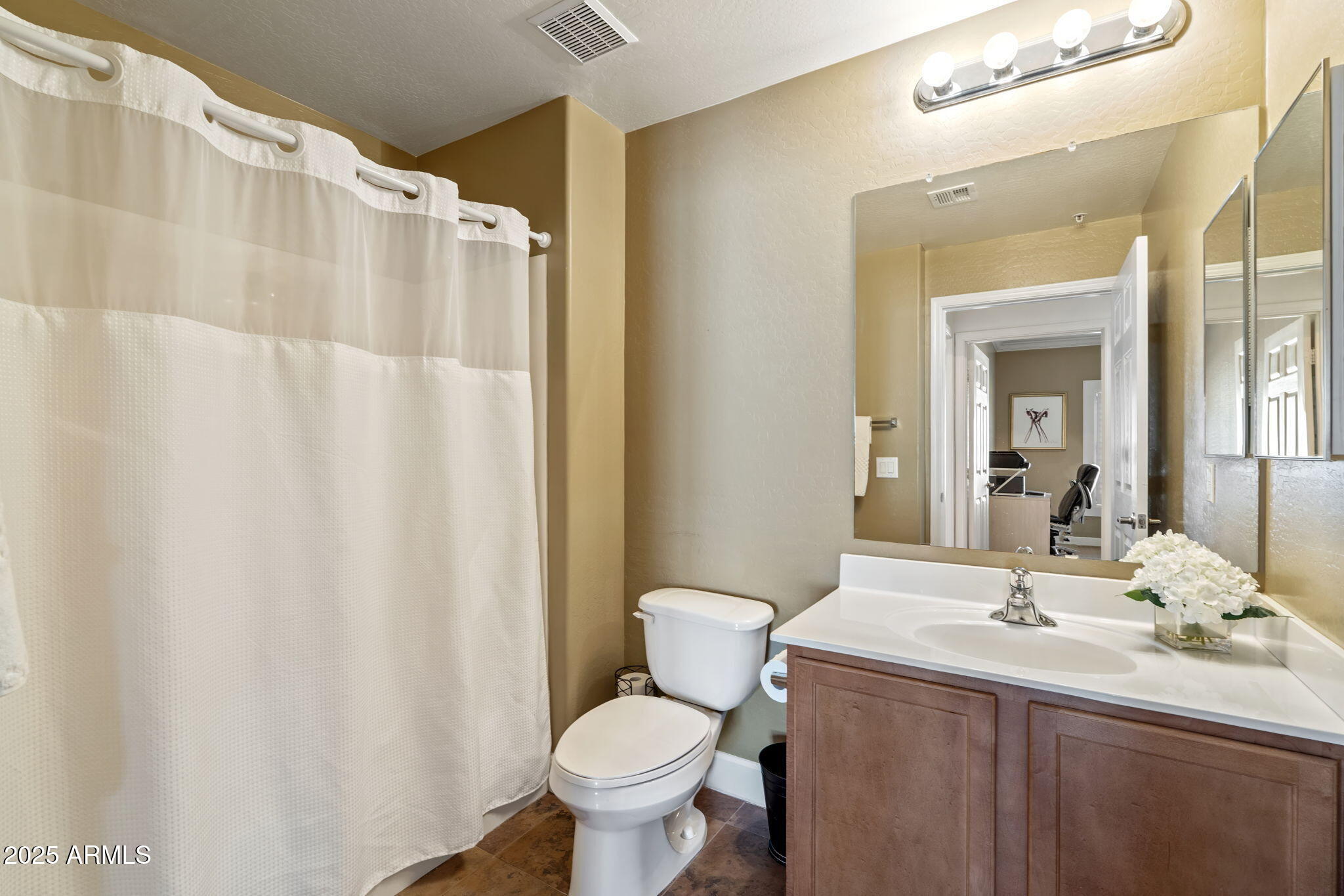 19700 N 76TH Street 2183