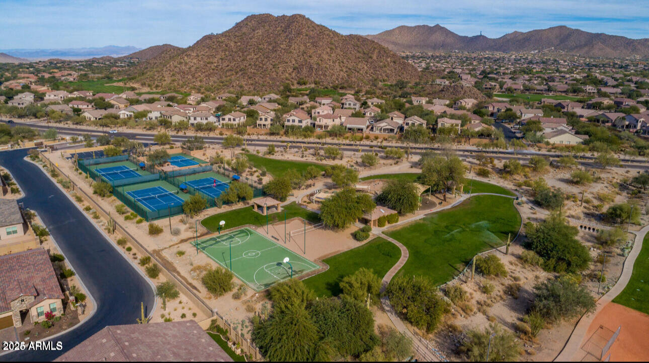 7304 E NORTHRIDGE Circle