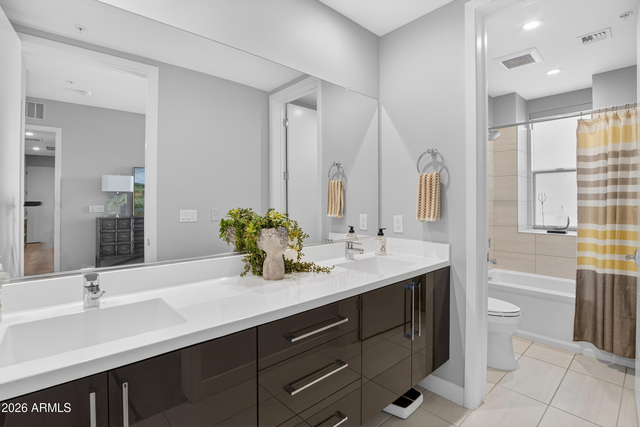 16580 N 92ND Street 2003