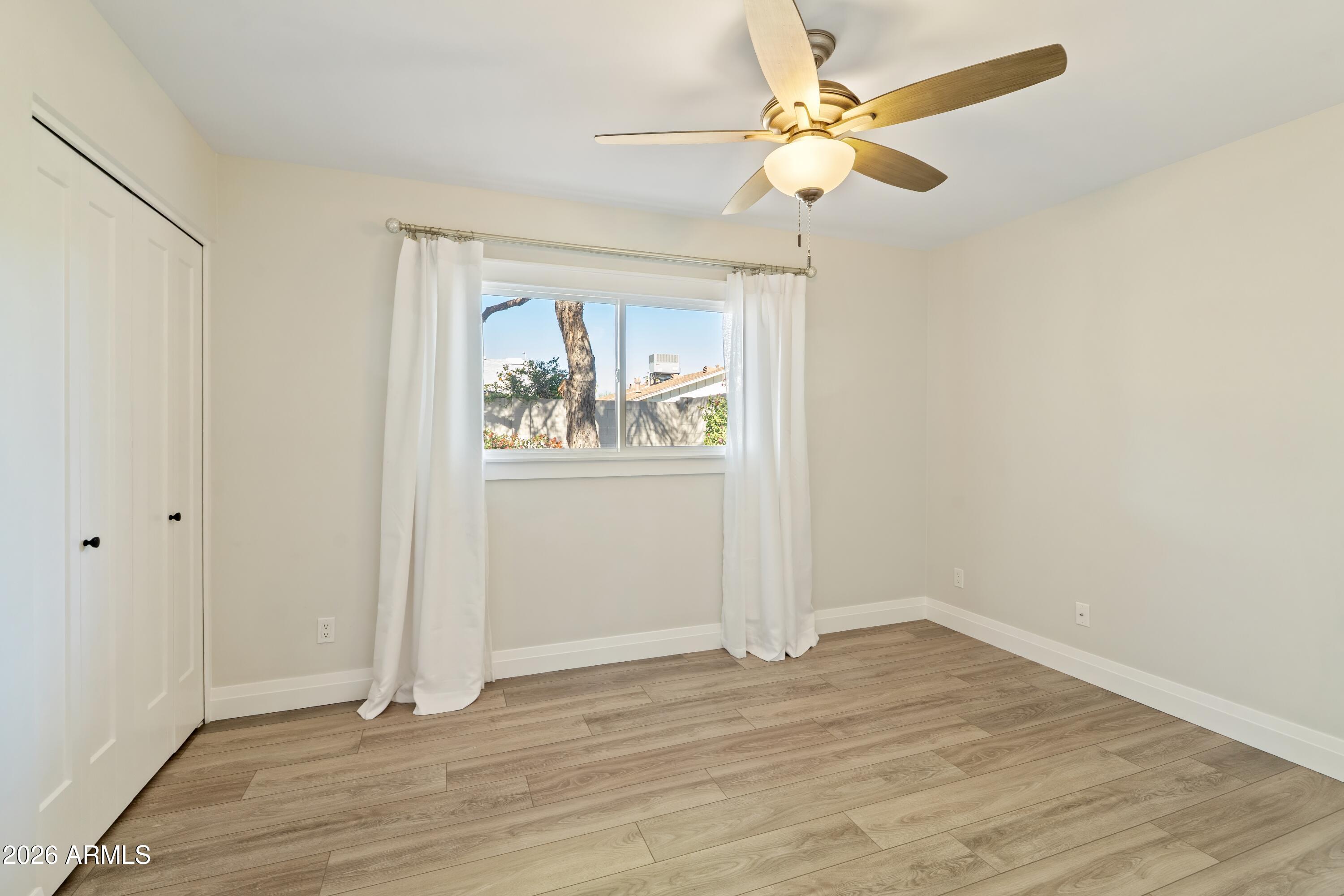 8238 E SAN MIGUEL Avenue