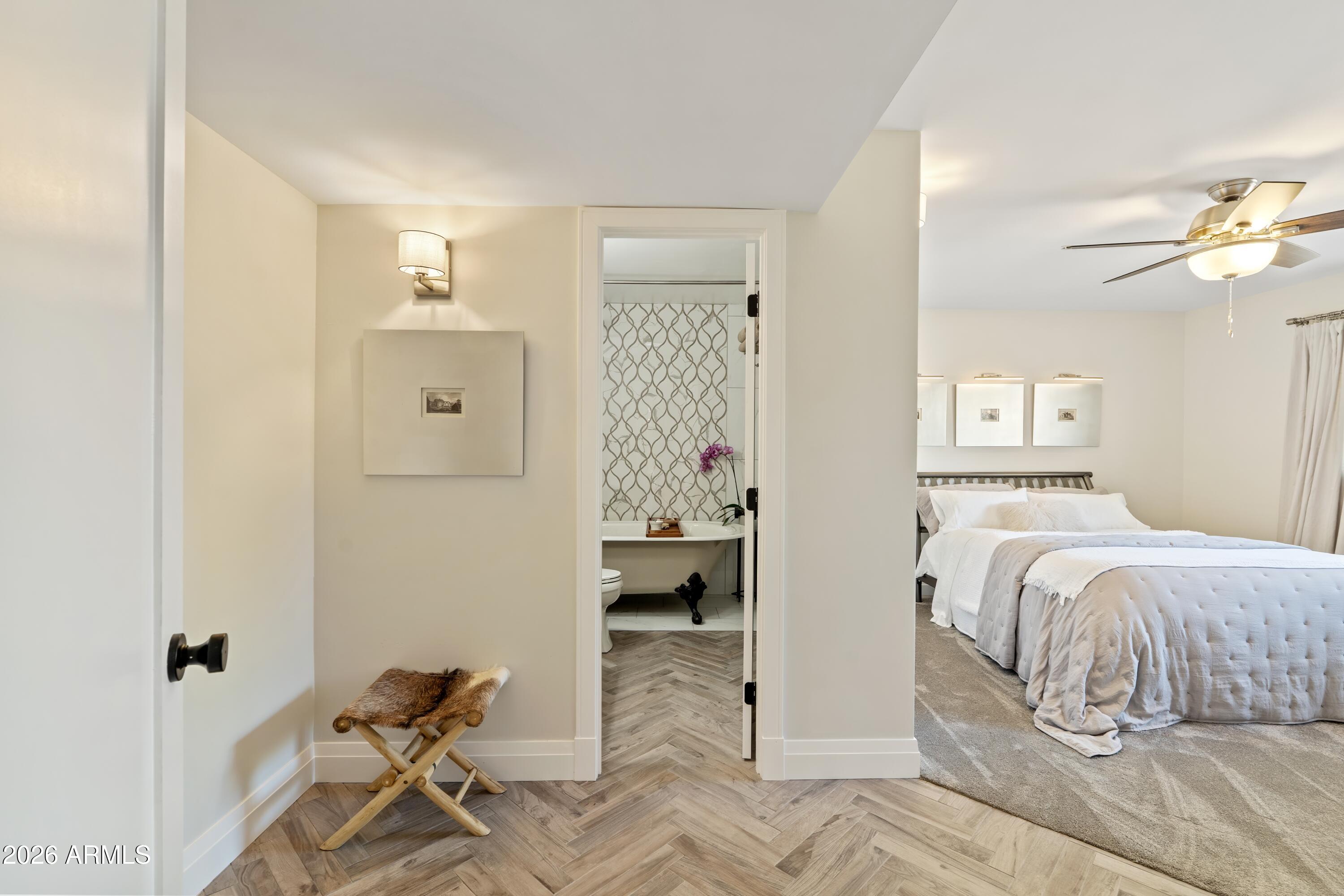 8238 E SAN MIGUEL Avenue