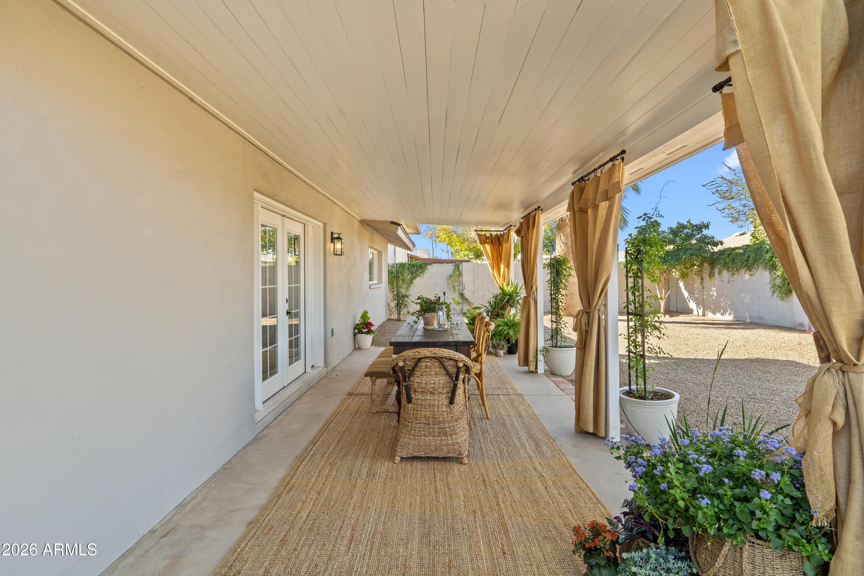 8238 E SAN MIGUEL Avenue