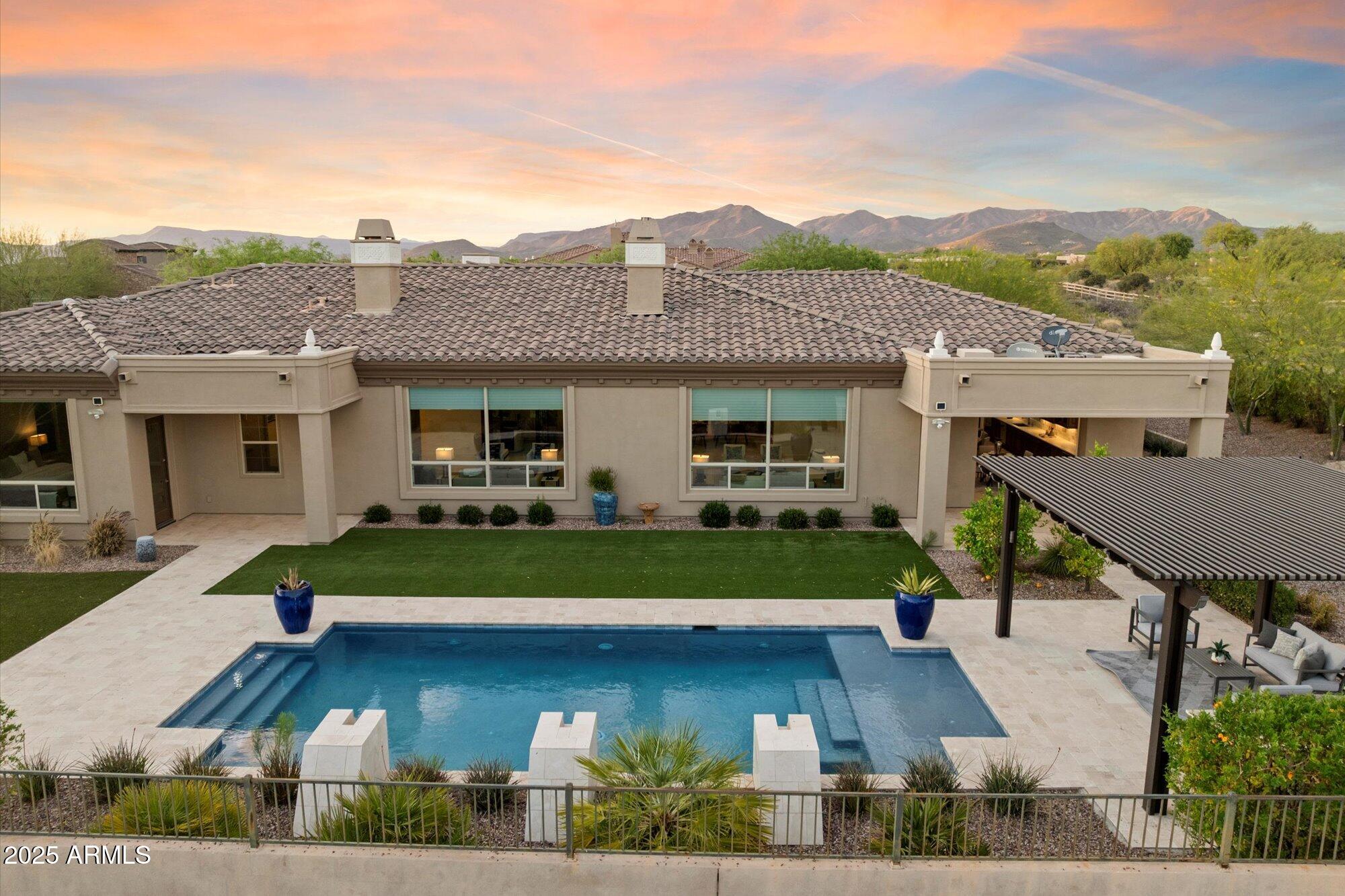 8599 E SAND FLOWER Drive