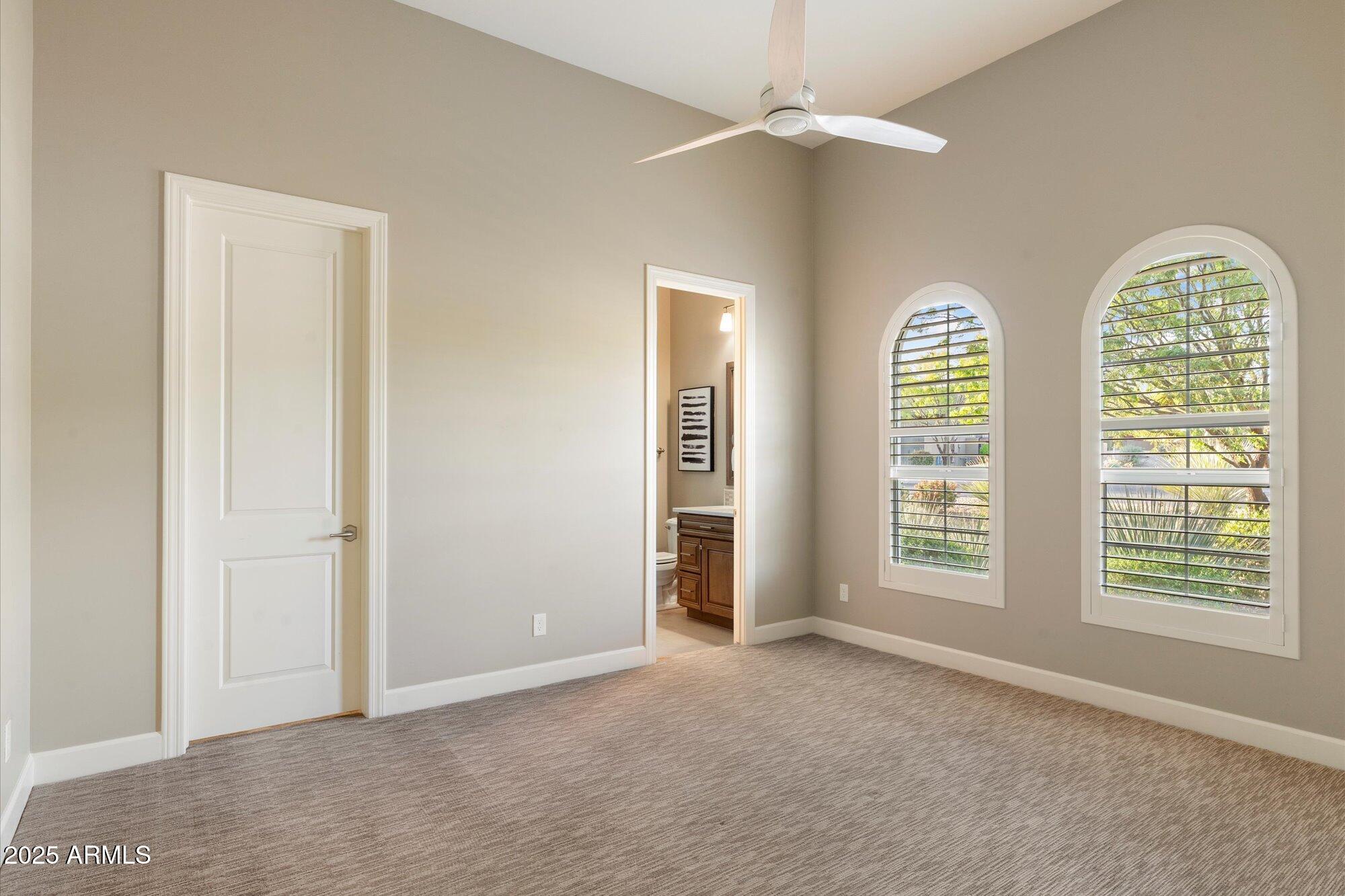 8599 E SAND FLOWER Drive