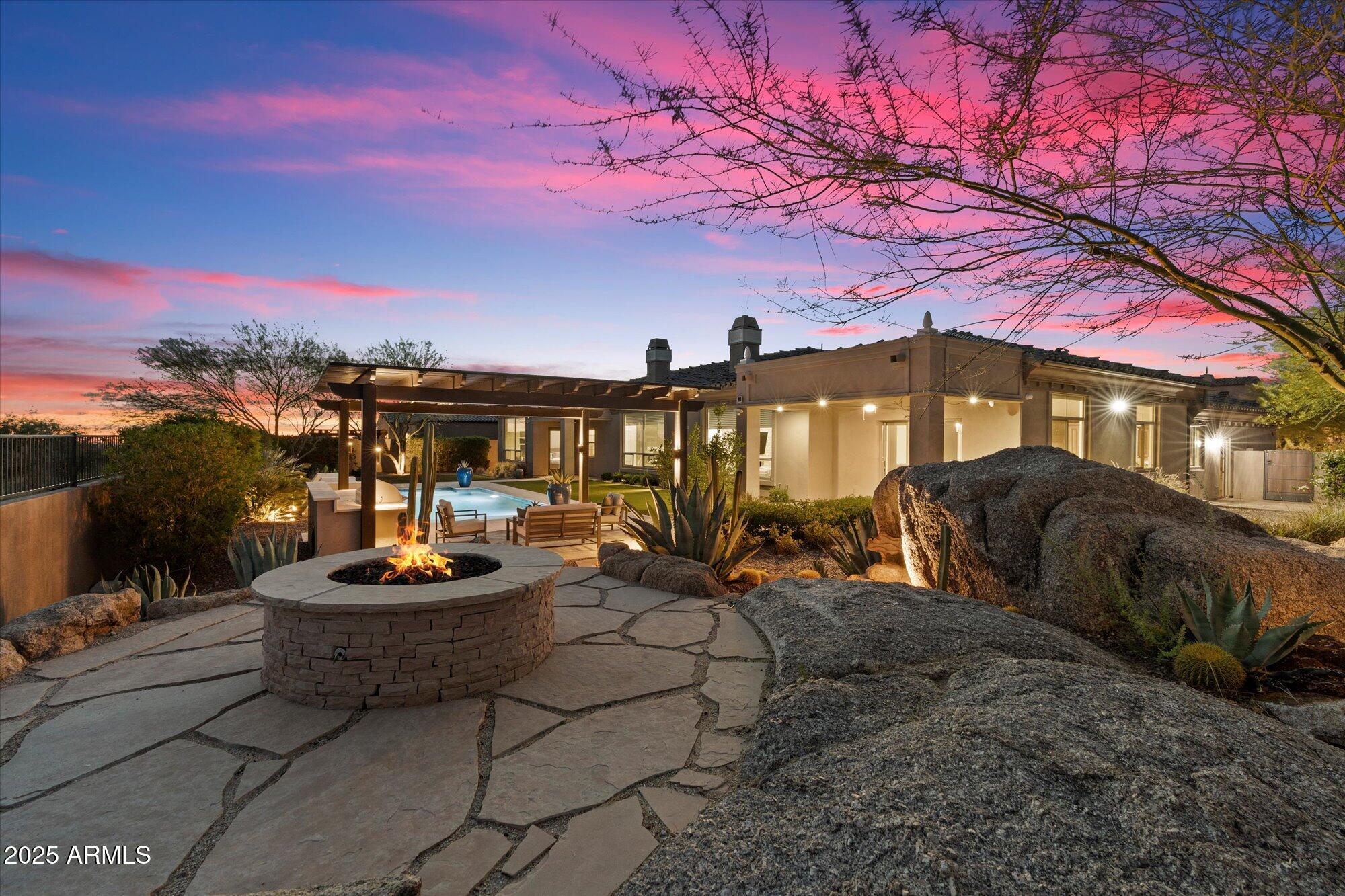 8599 E SAND FLOWER Drive