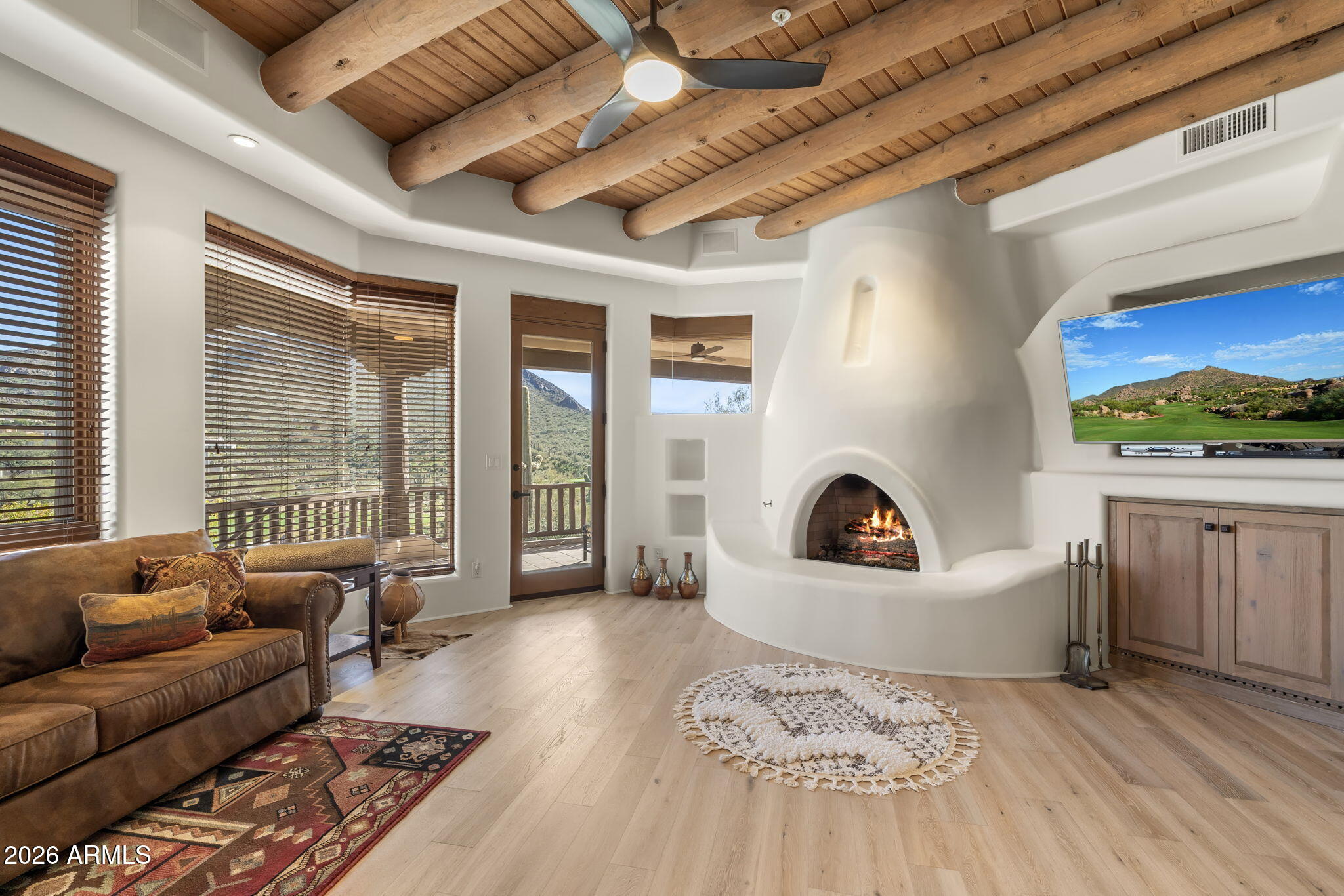 10801 E HAPPY VALLEY Road 114