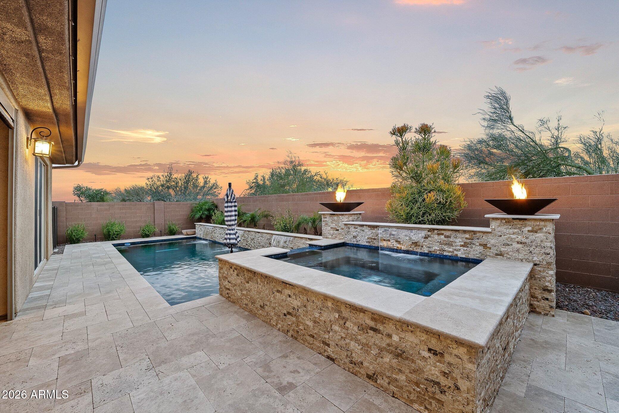 40722 N HARBOUR TOWN Court