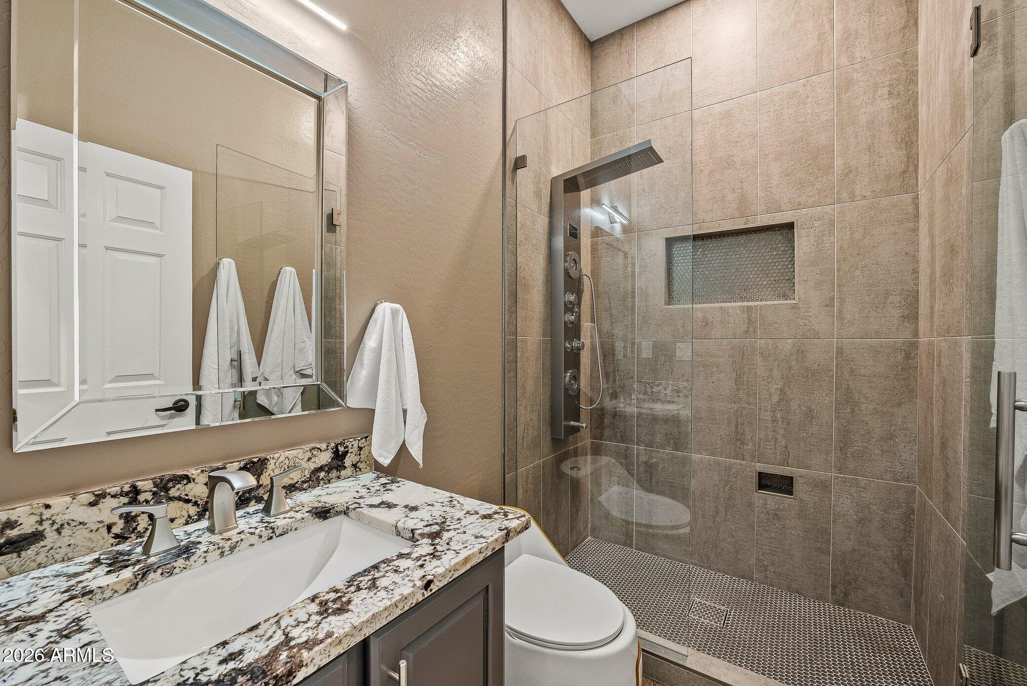 40722 N HARBOUR TOWN Court