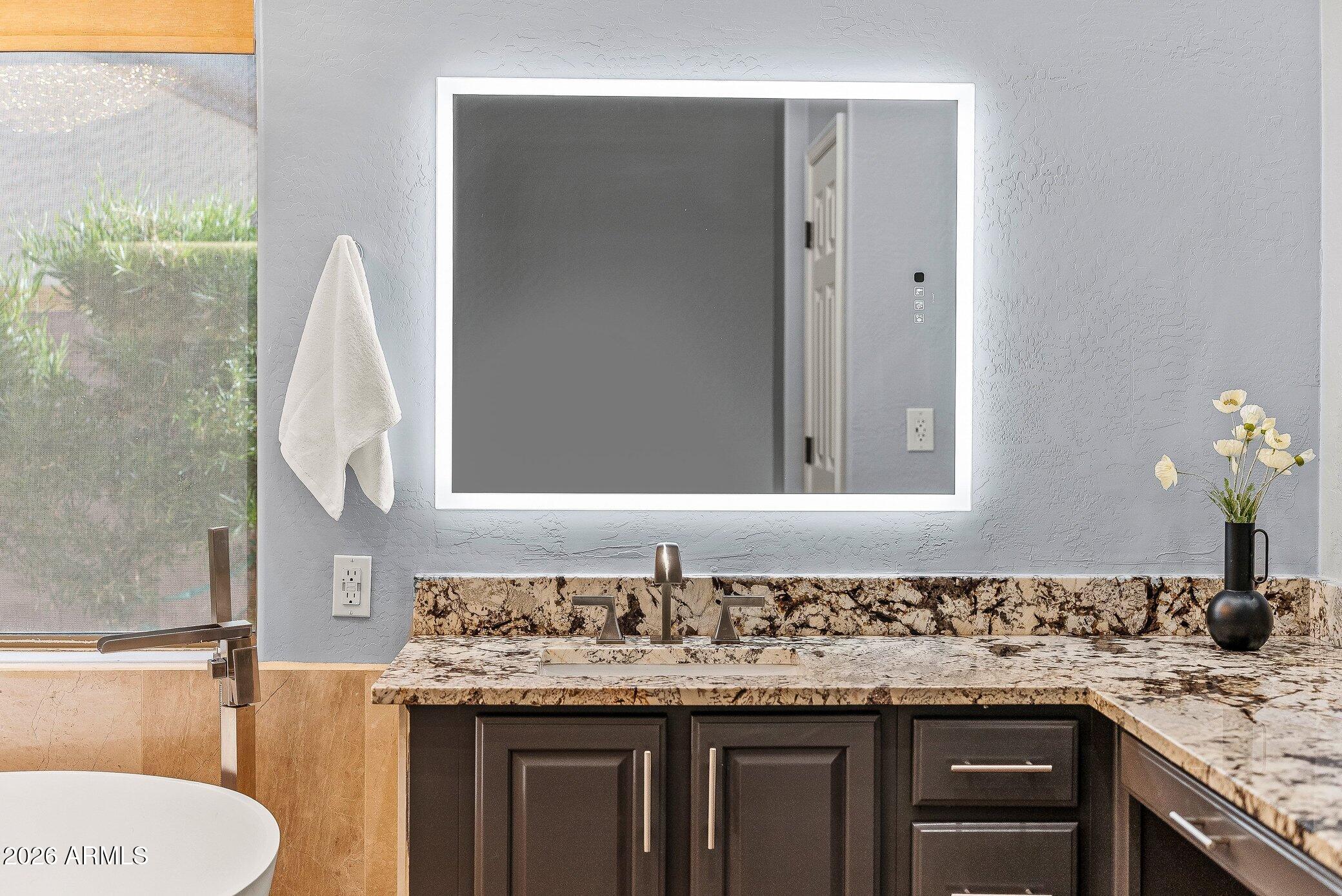 40722 N HARBOUR TOWN Court