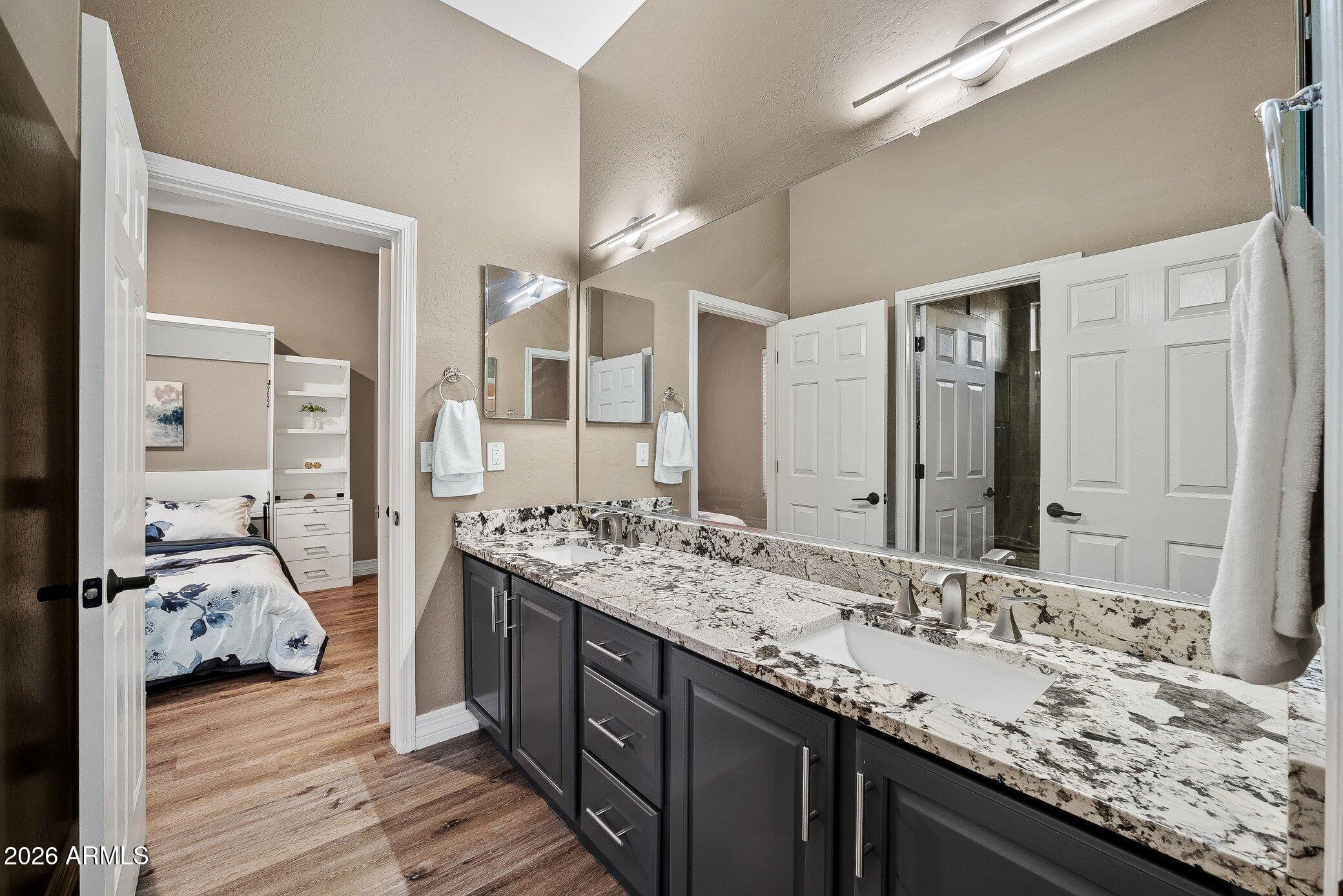 40722 N HARBOUR TOWN Court