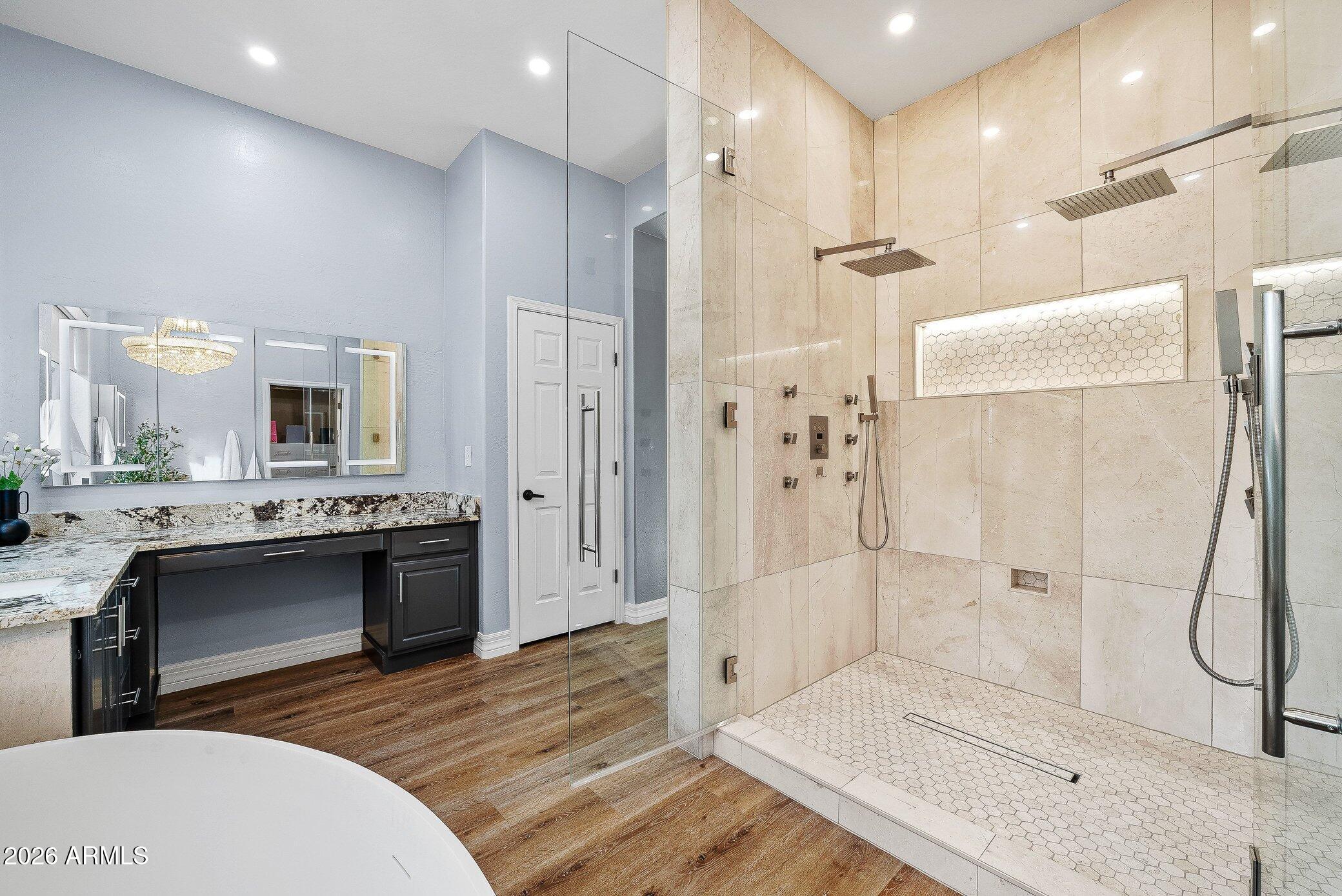 40722 N HARBOUR TOWN Court