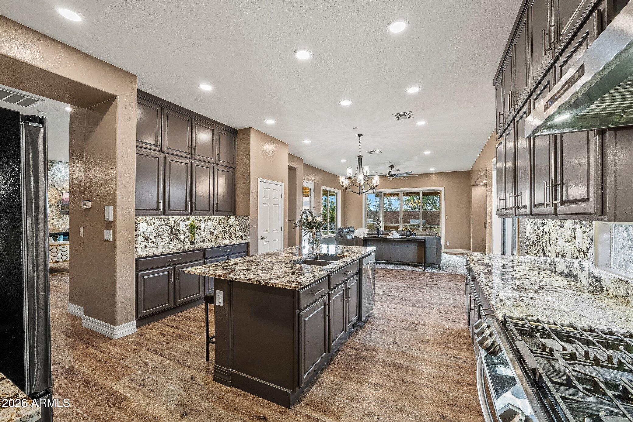 40722 N HARBOUR TOWN Court