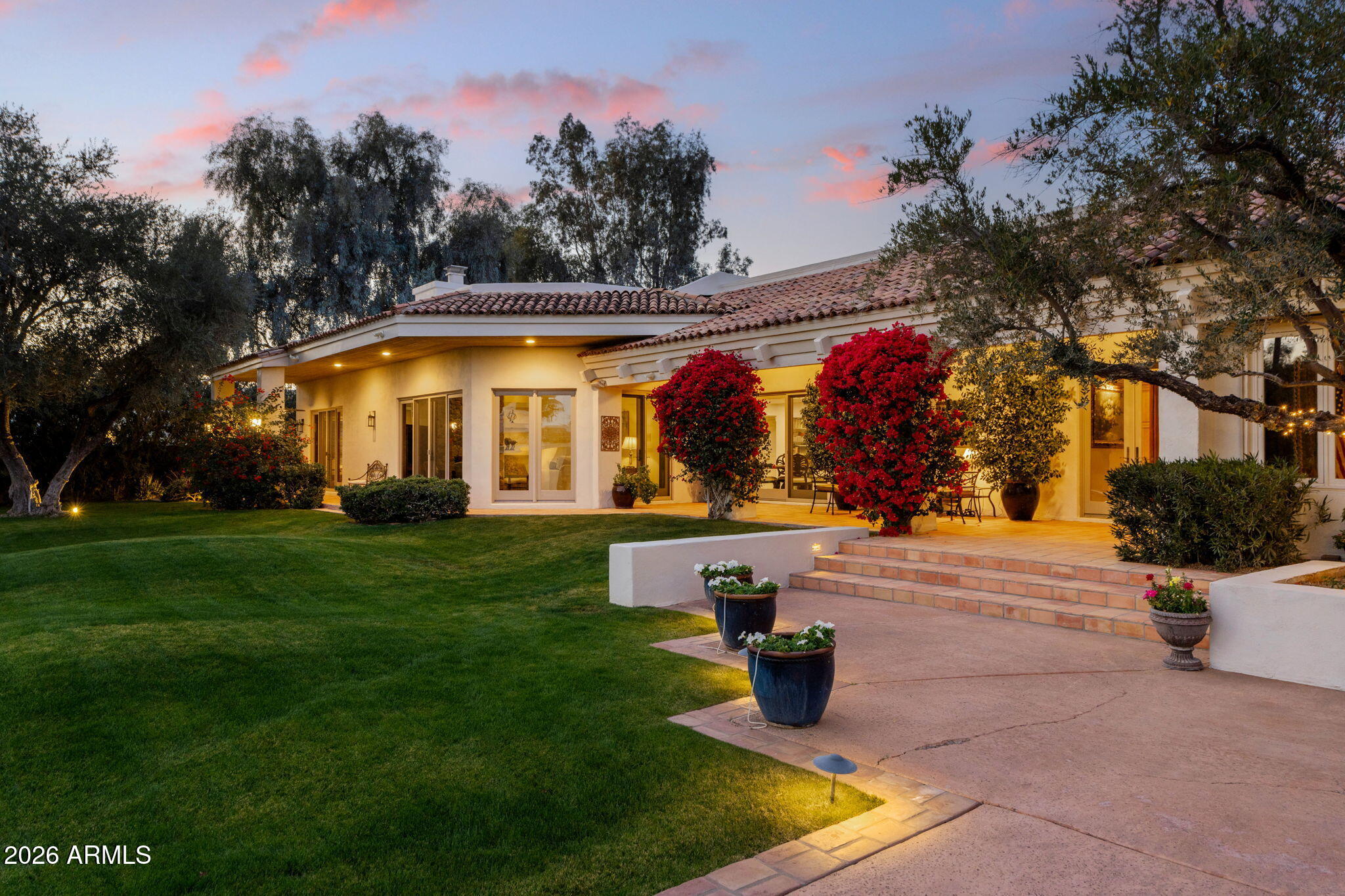 5225 E TURQUOISE Avenue