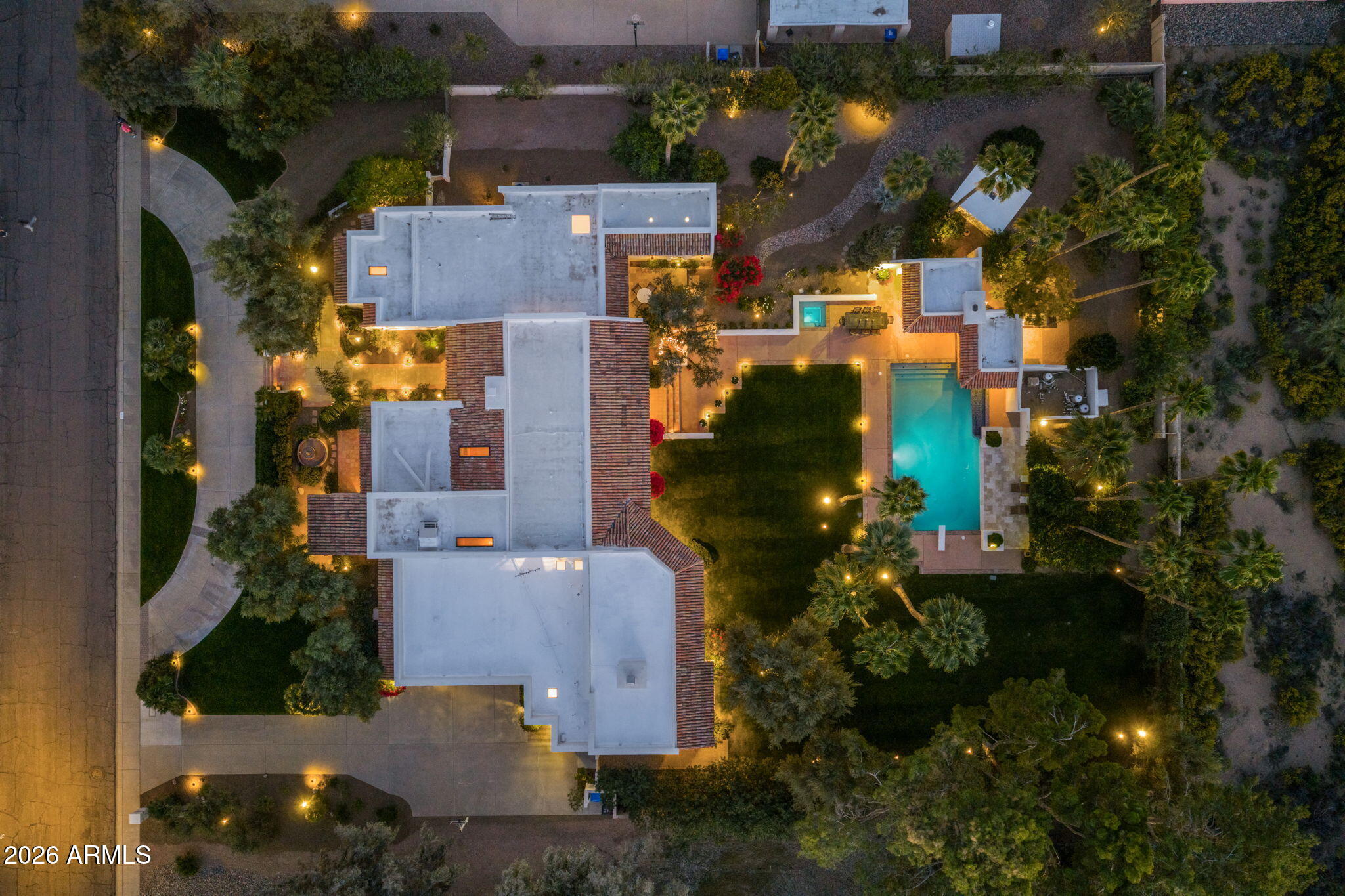 5225 E TURQUOISE Avenue