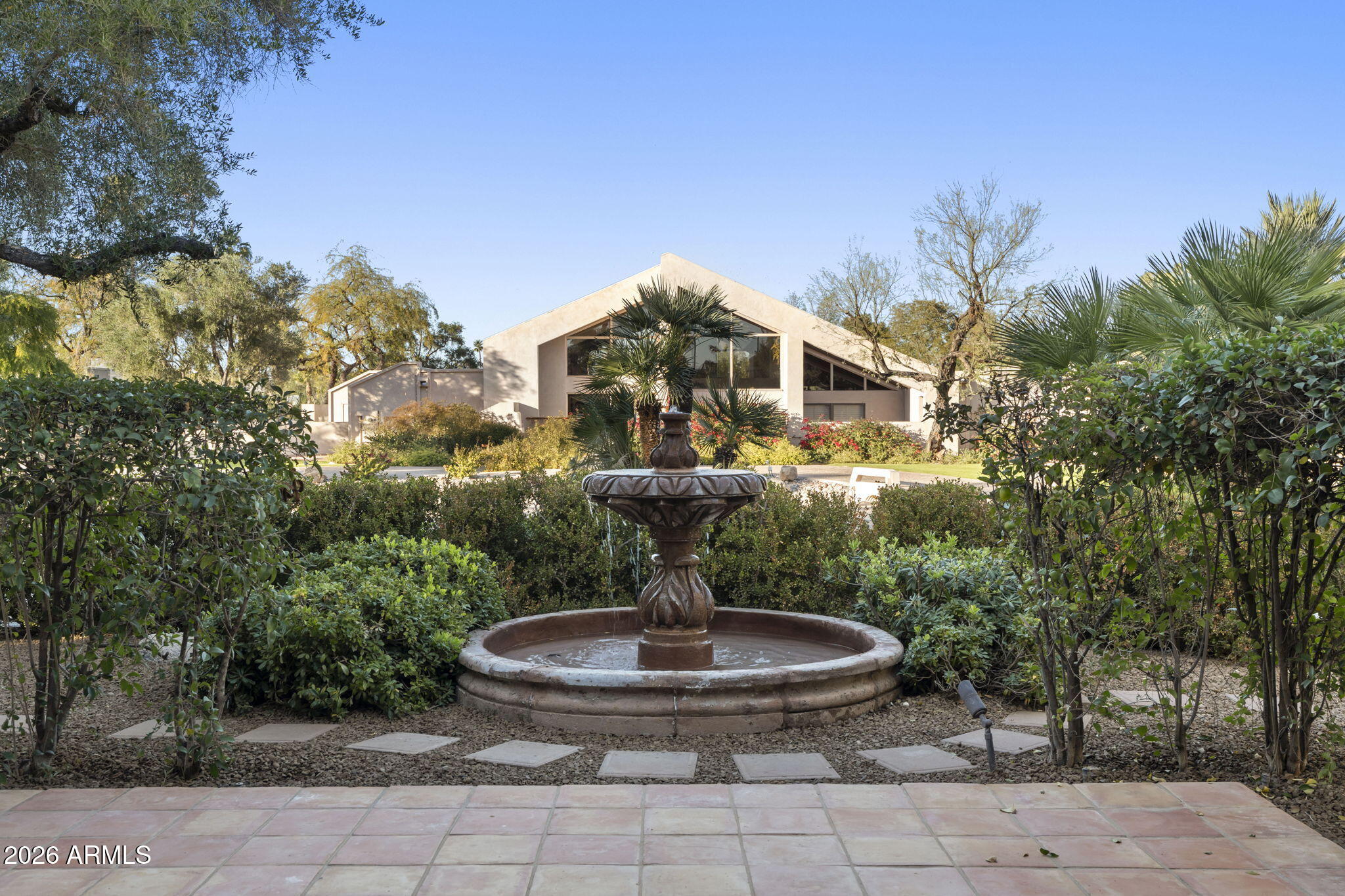 5225 E TURQUOISE Avenue