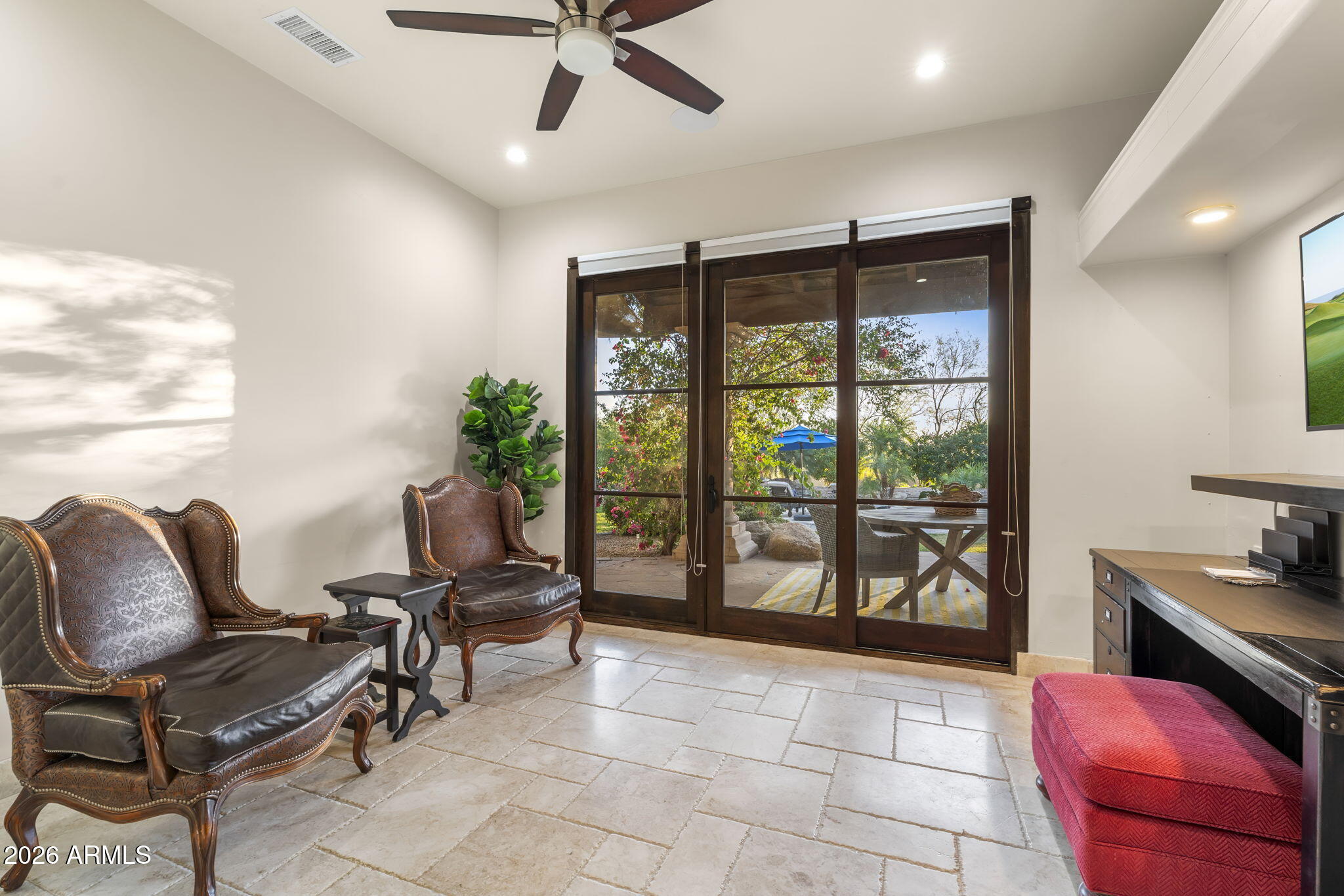 8449 E Dixileta Drive