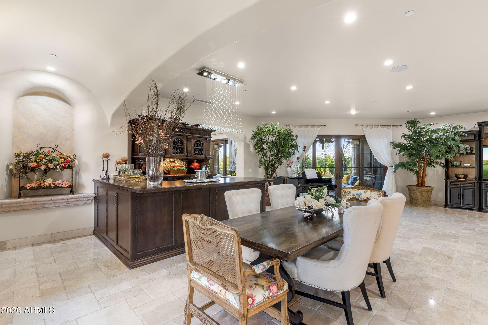 8449 E Dixileta Drive