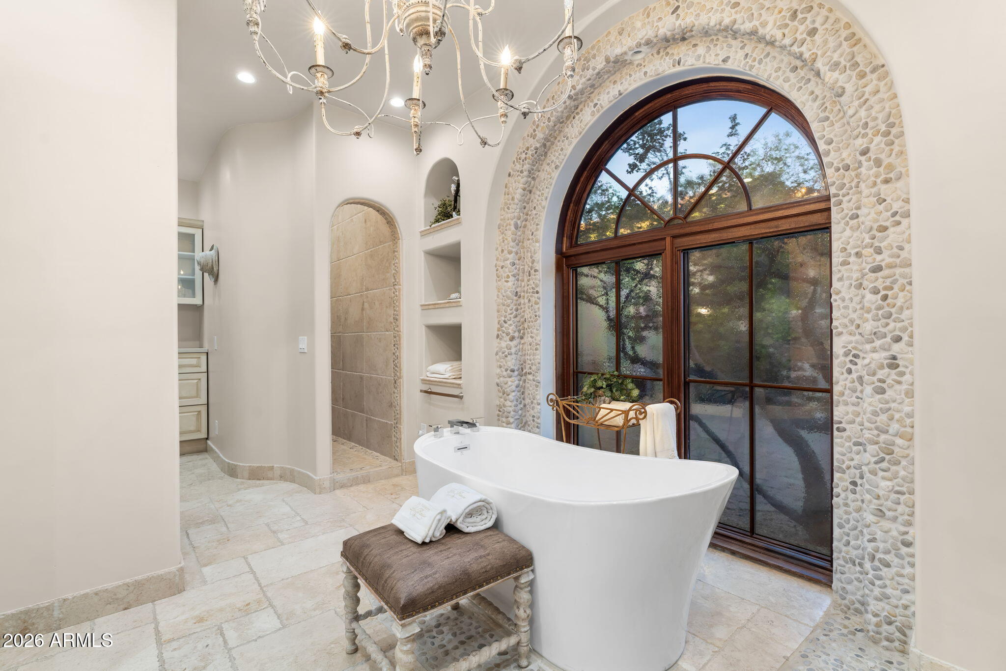 8449 E Dixileta Drive