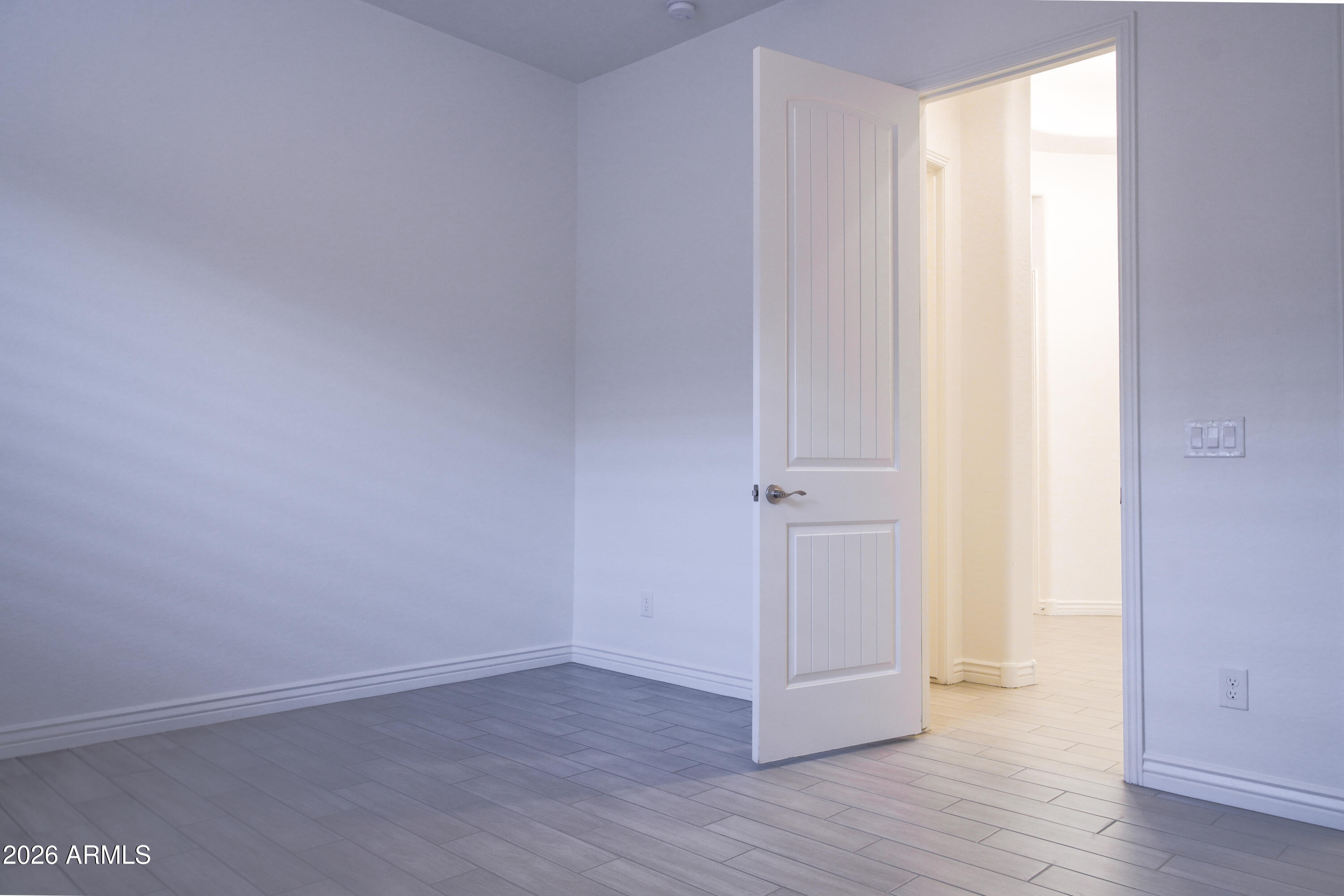 12224 W CREOSOTE Drive