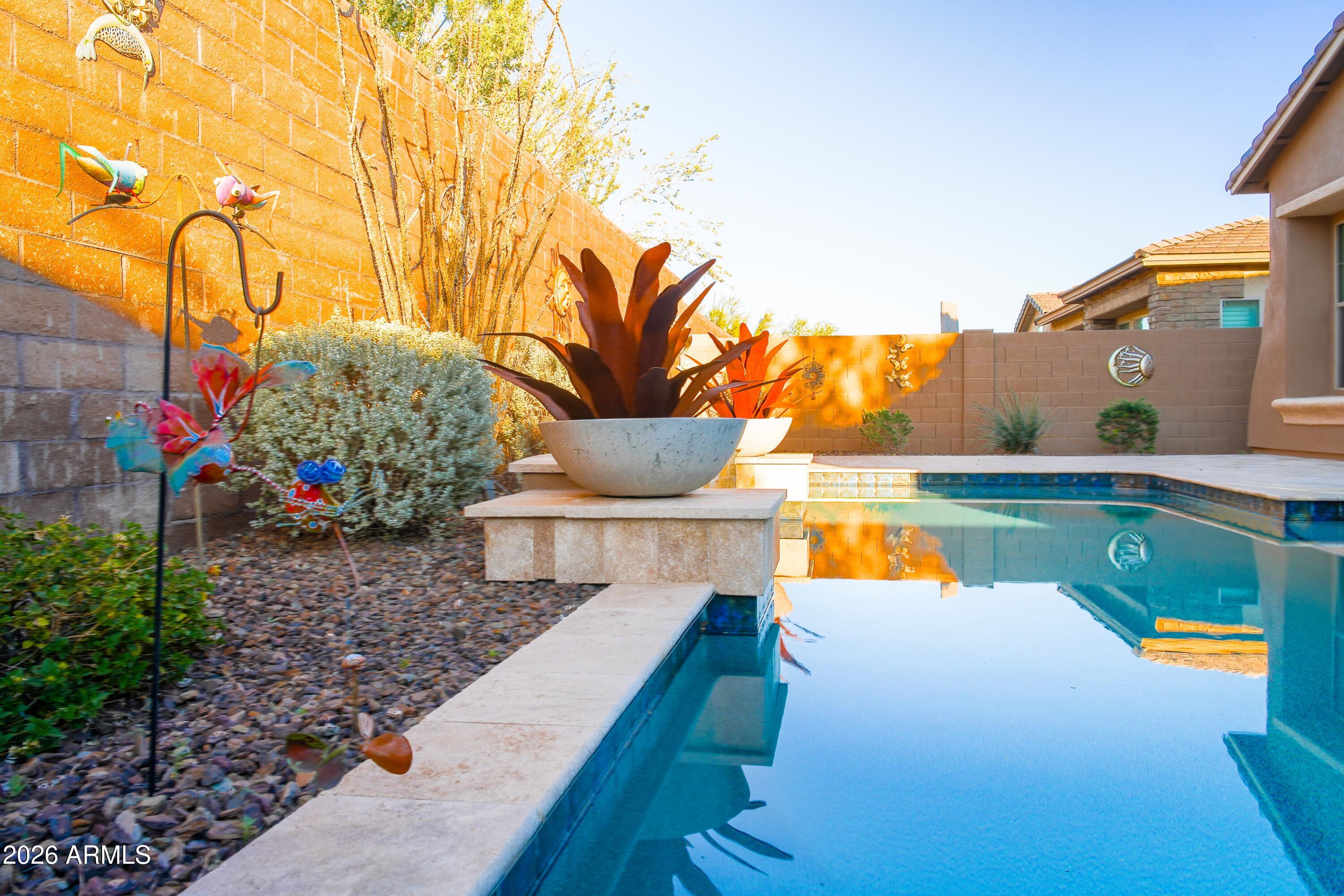 12224 W CREOSOTE Drive