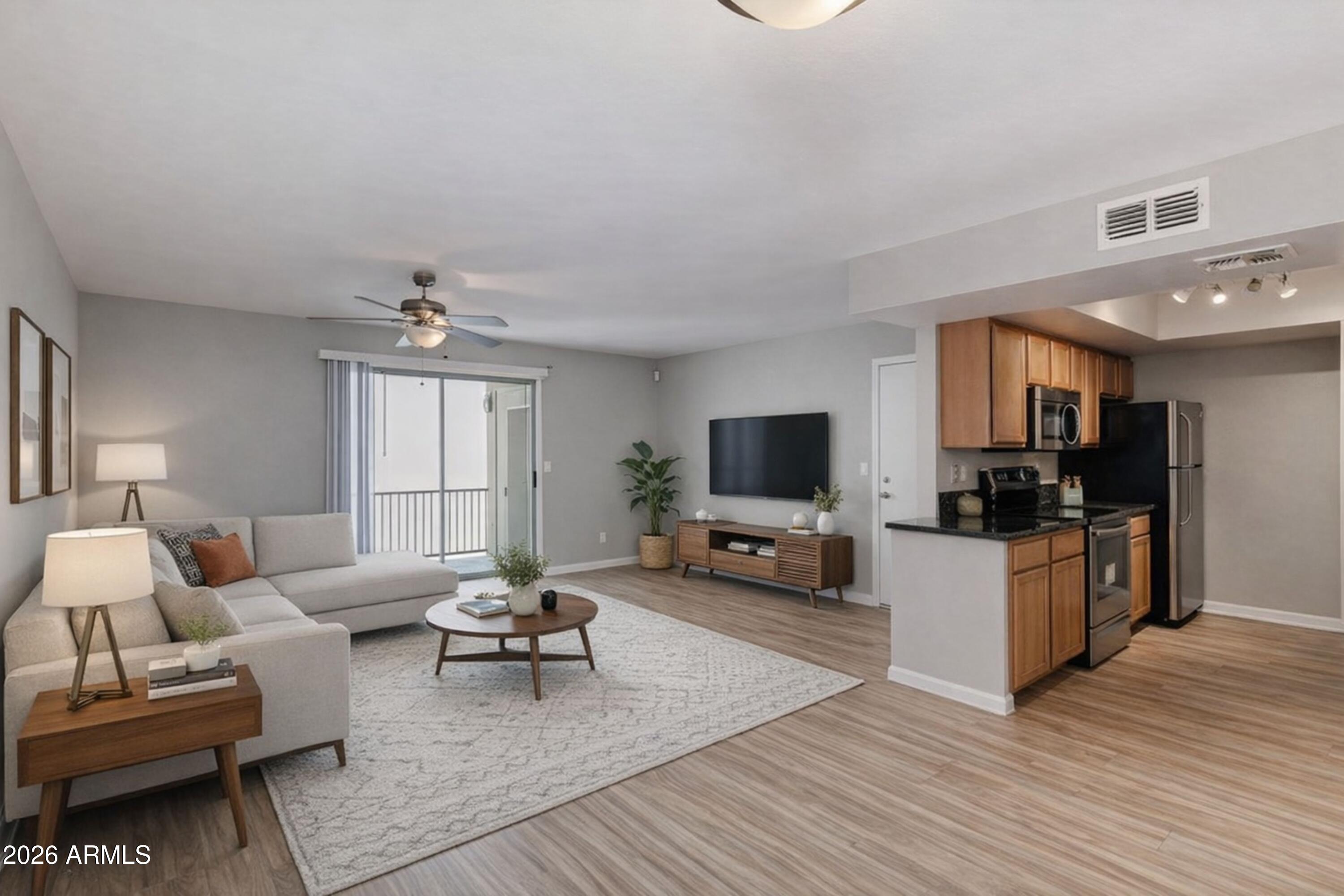 740 W ELM Street 254