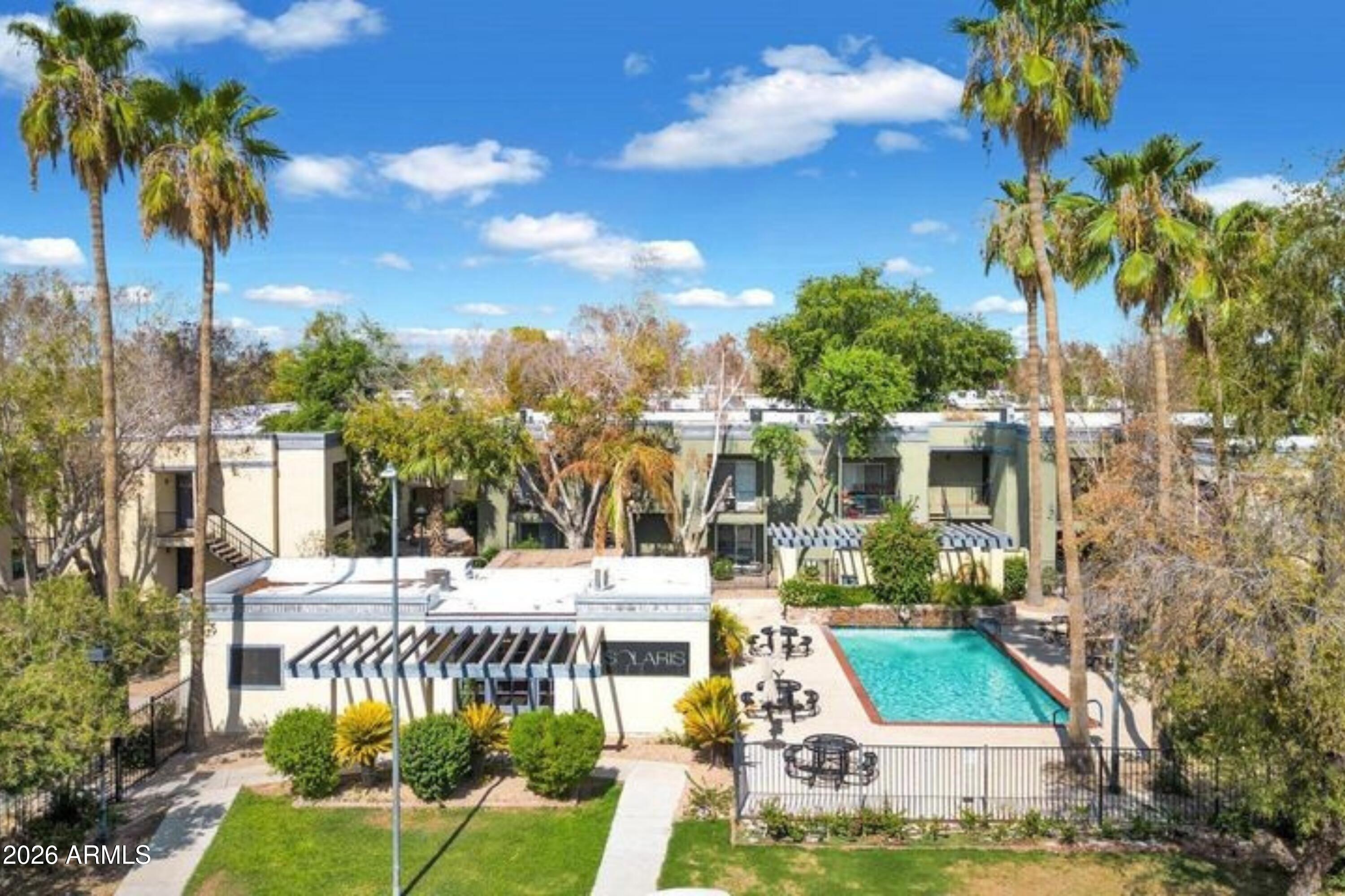 740 W ELM Street 254