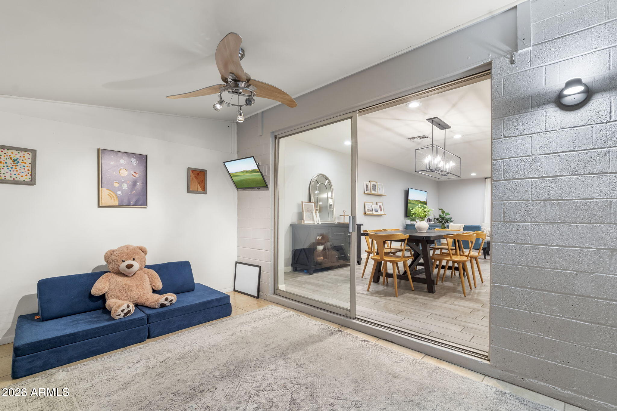 8649 E BUENA TERRA Way