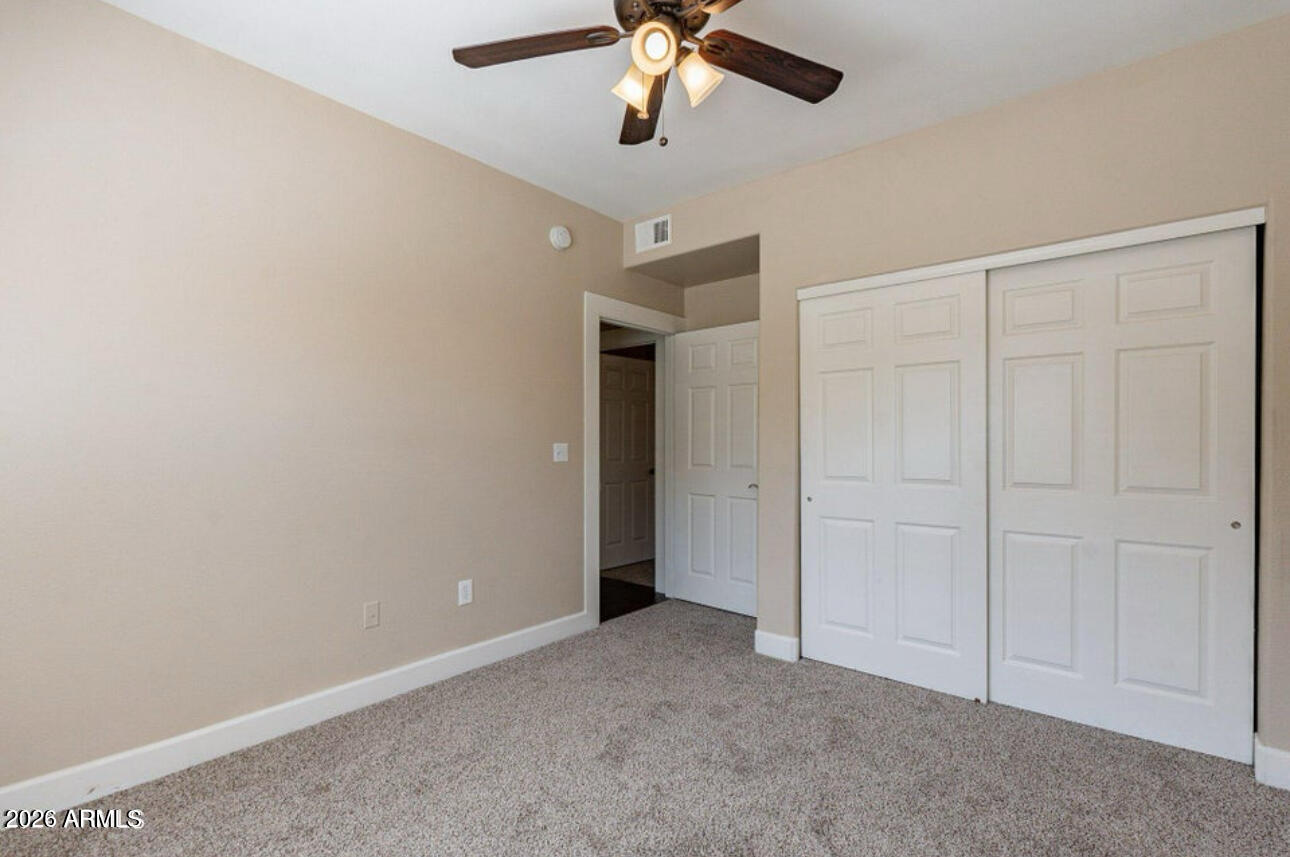 5335 E Shea Boulevard 1042