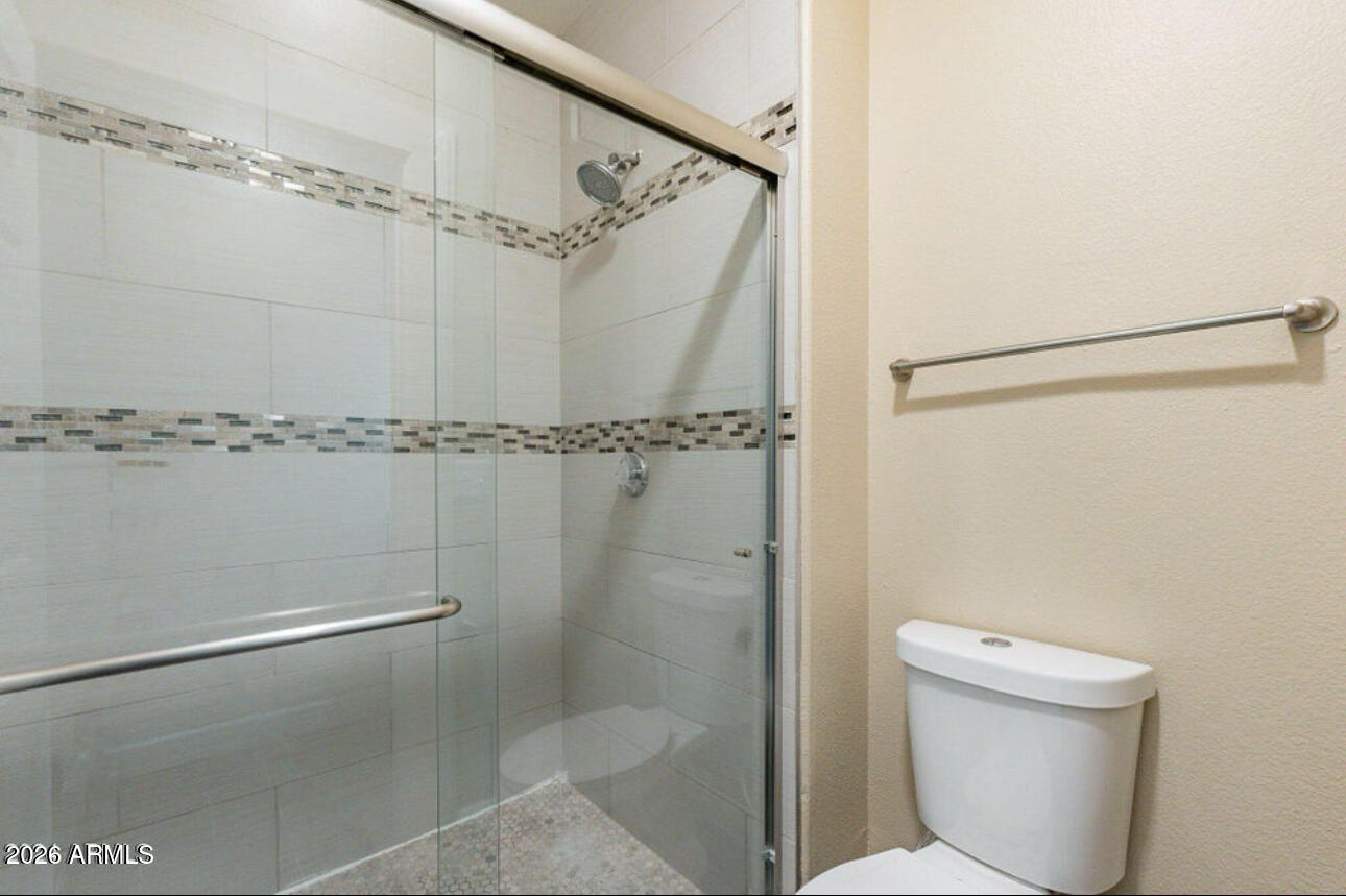 5335 E Shea Boulevard 1042