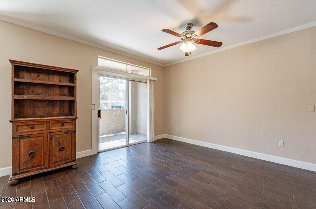 5335 E Shea Boulevard 1042