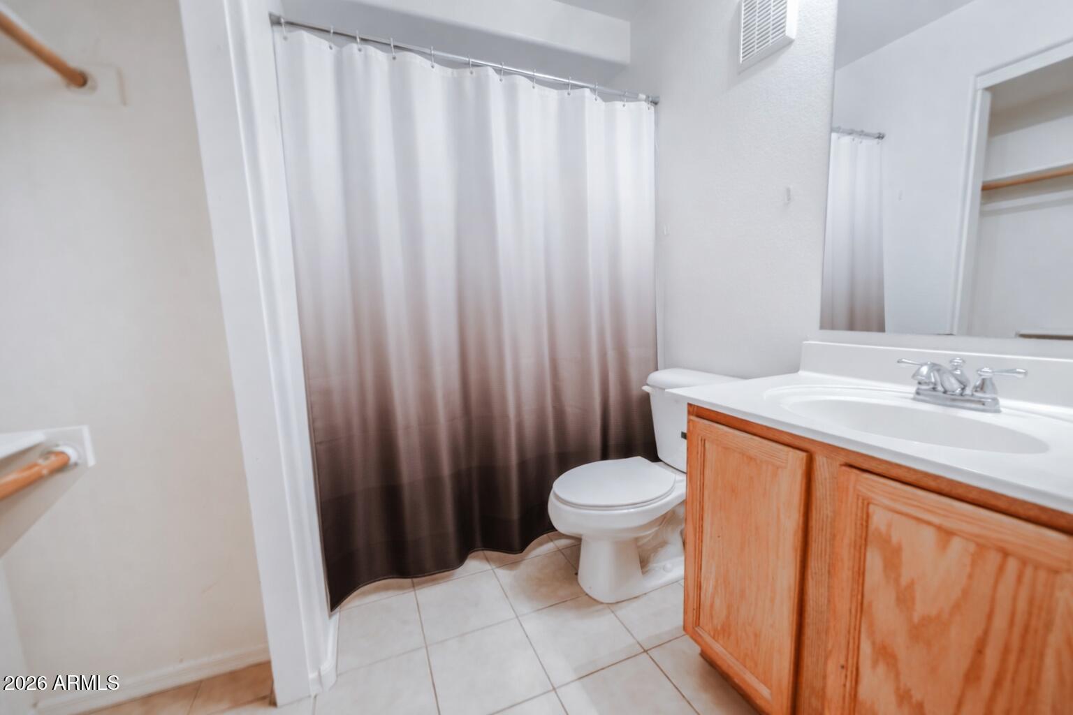 2402 E 5TH Street NW 1524