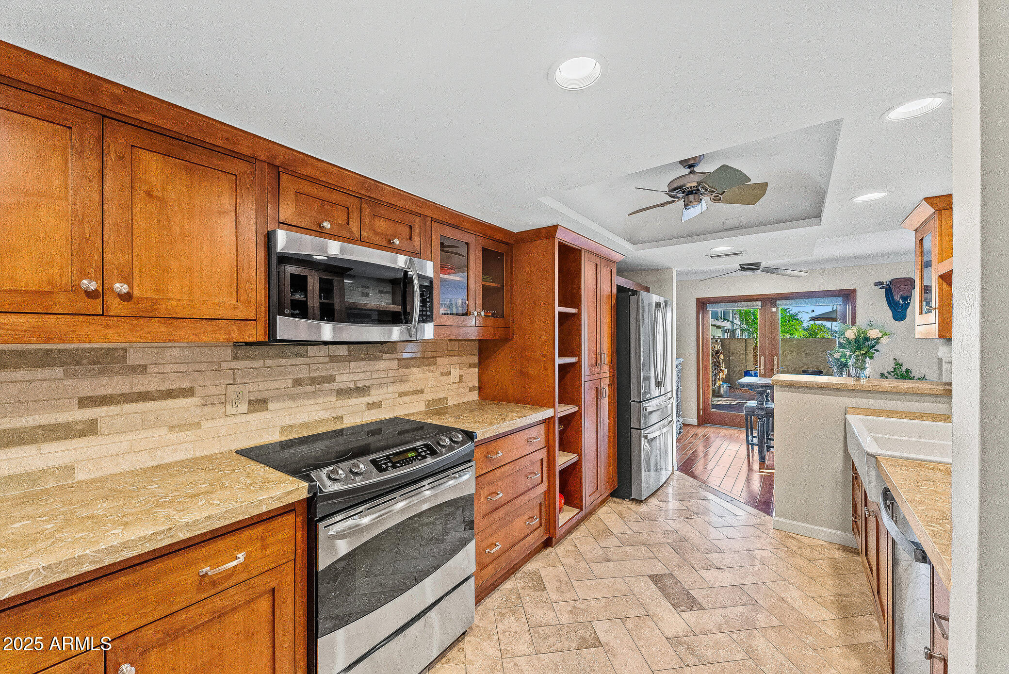 6159 E INDIAN SCHOOL Road 104