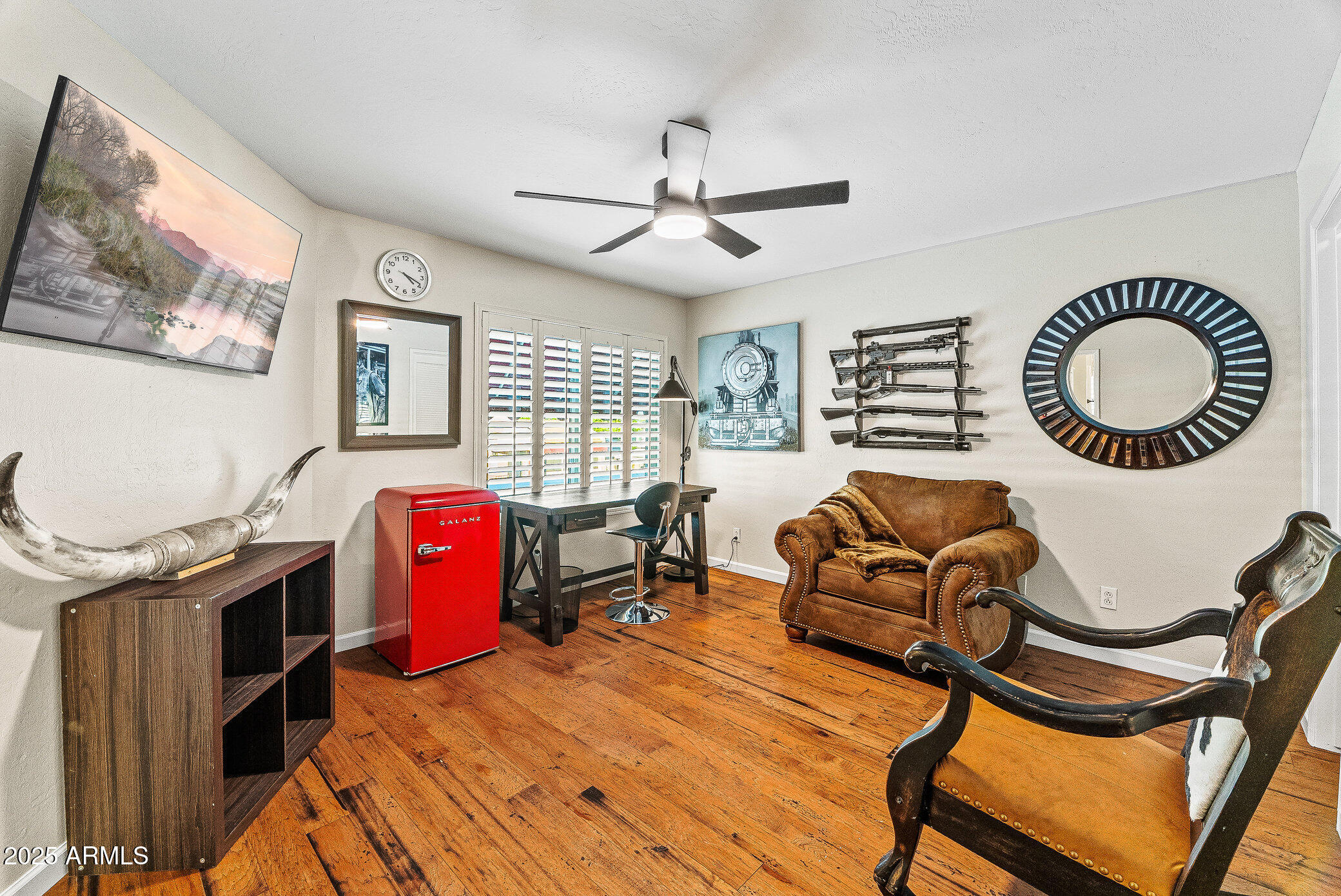 6159 E INDIAN SCHOOL Road 104