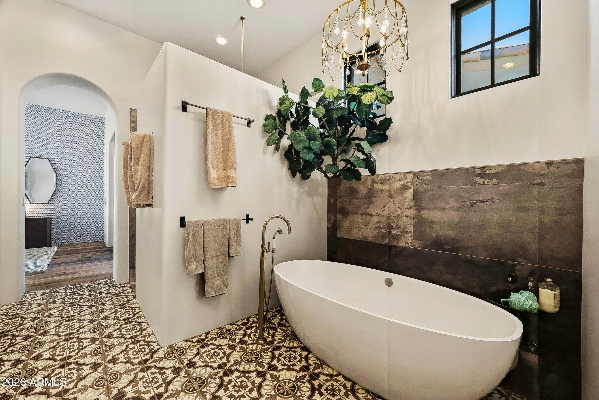 10489 E GREYTHORN Drive