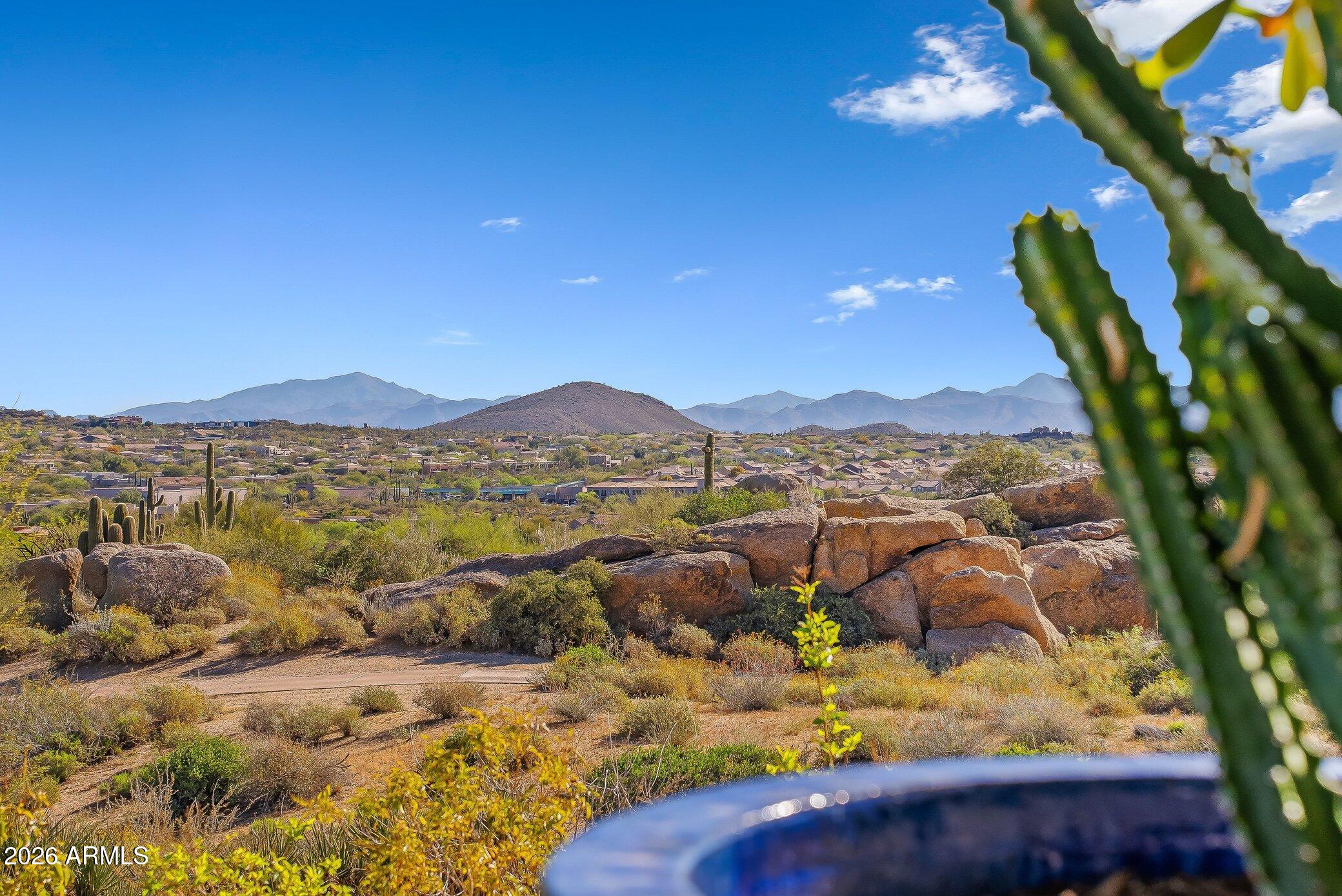 10489 E GREYTHORN Drive