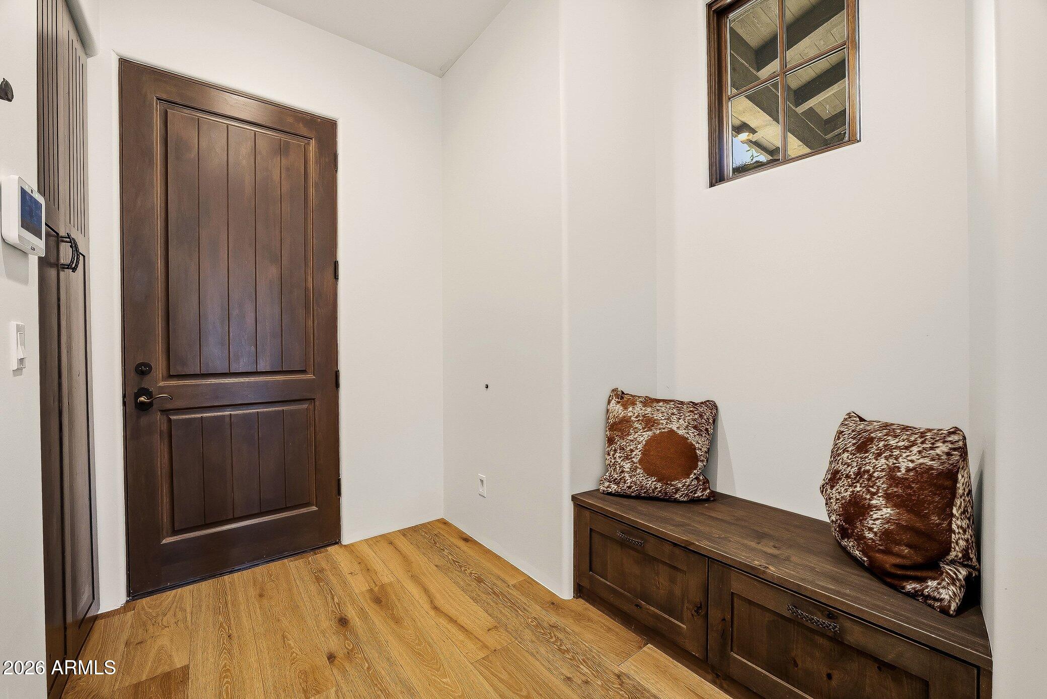 10489 E GREYTHORN Drive