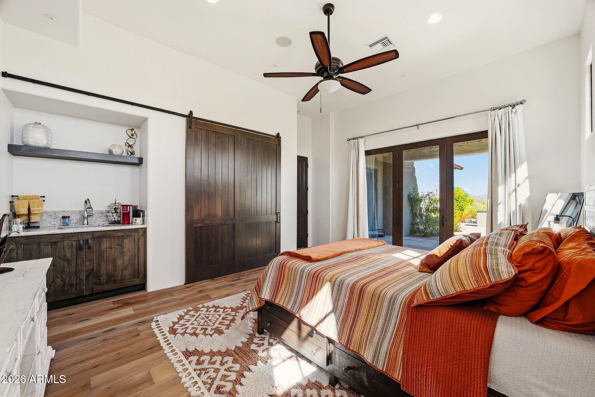 10489 E GREYTHORN Drive