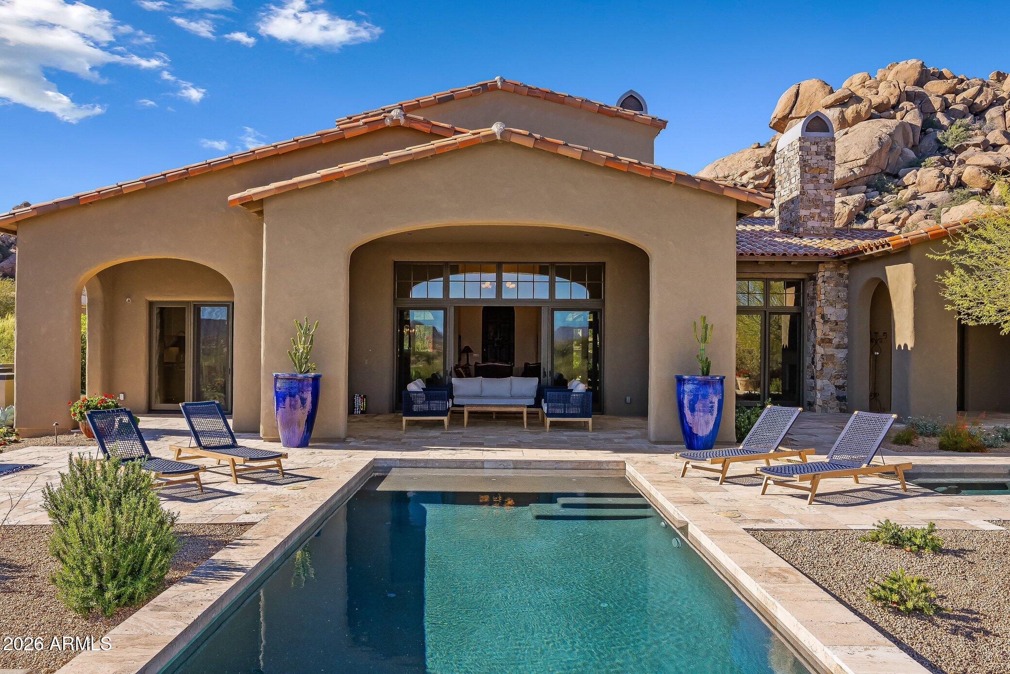 10489 E GREYTHORN Drive